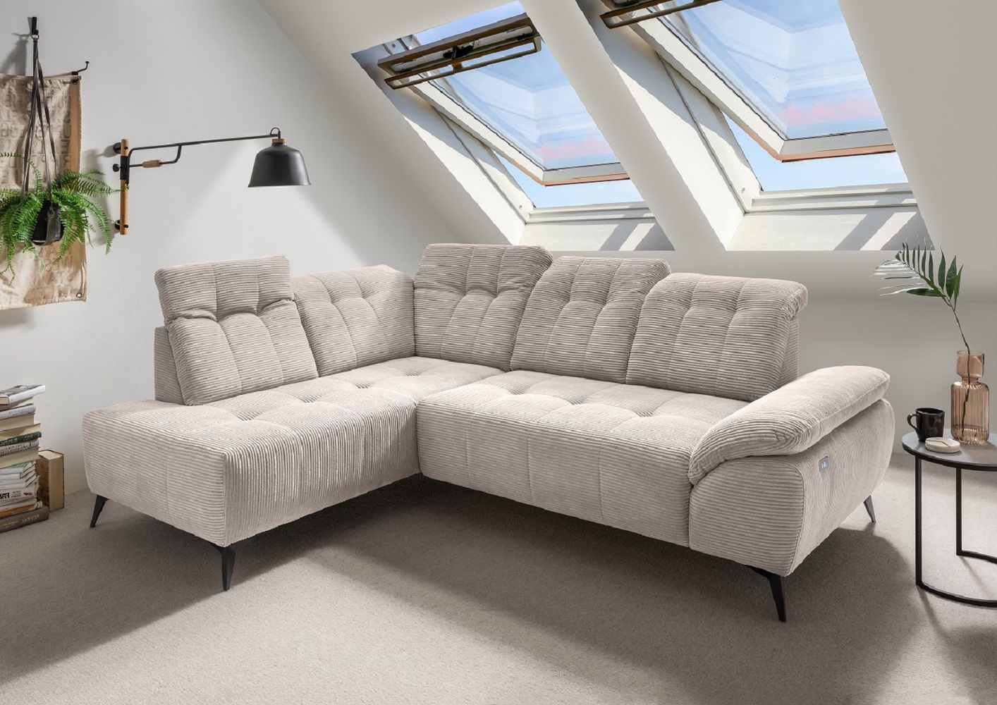 Fiore – Ecksofa mit elektrischem Sitzvorschub