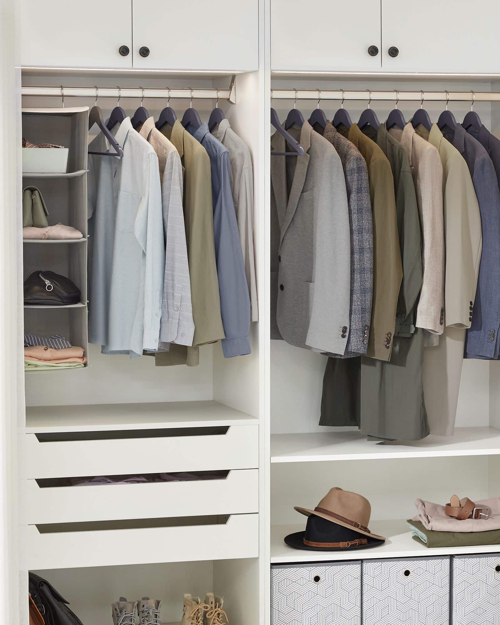 Kleiderbügel Holz drehbar grau-silbern-CRW001G01 Kleiderbügel Holz drehbar grau-silbern-CRW001G01