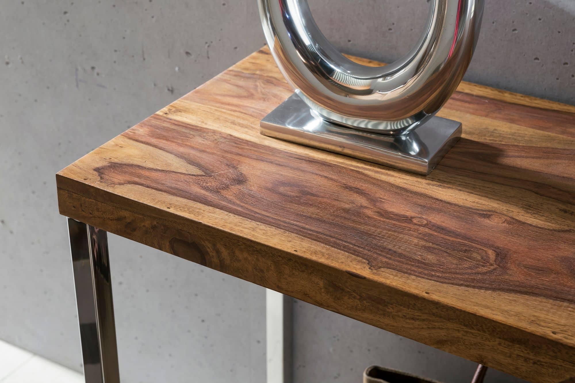 34316-WOHNLING-Konsolentisch-GUNA-Massivholz-Shee_4 Konsolentisch GUNA Massivholz Sheesham Konsole mit Metallbeinen Schreibtisch 120x45 cm Landhaus-Stil Sideboard Modern Massiv Echt-holz Natur Anrichte PC-Tisch Sekretär Tisch Flur