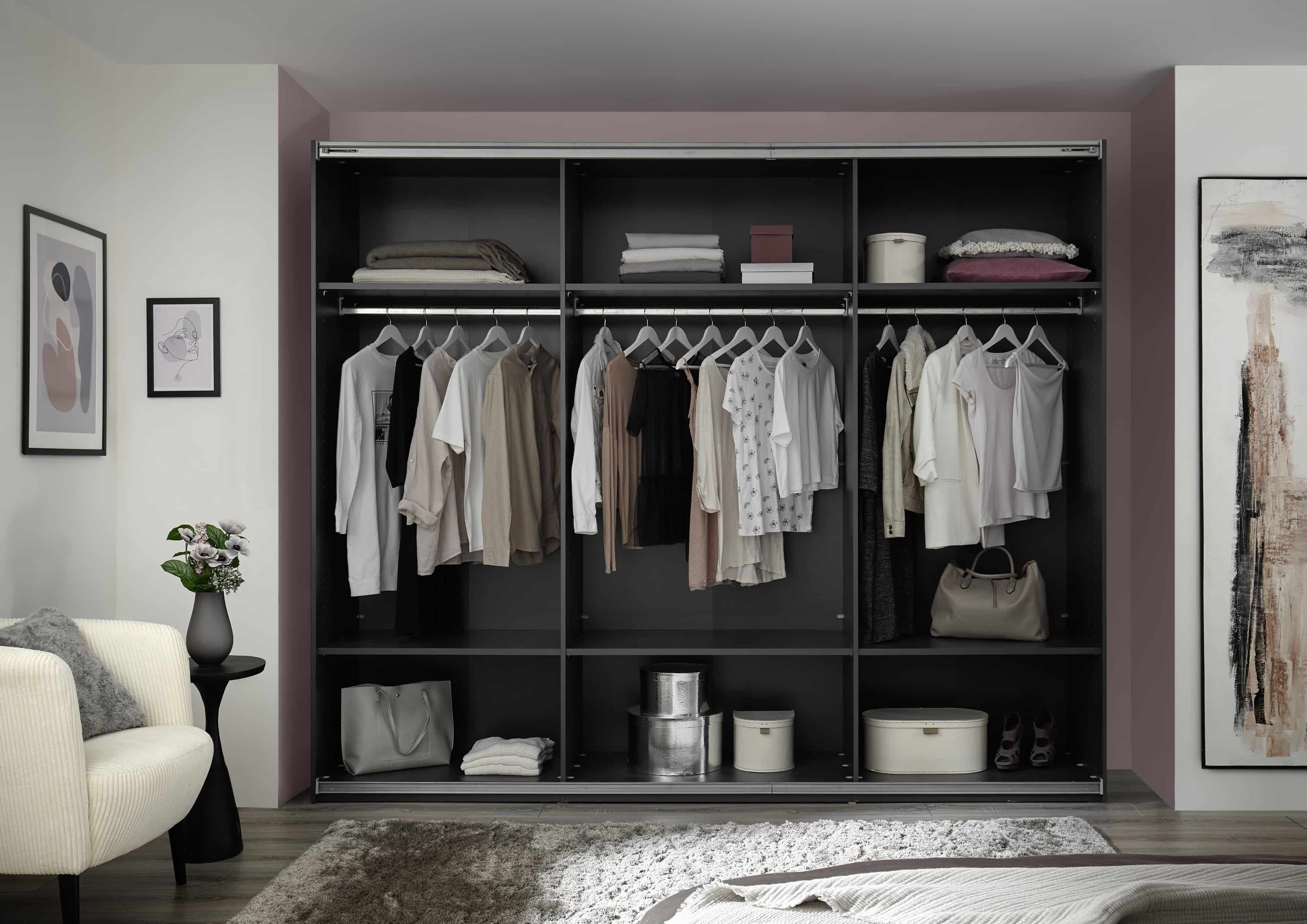 Kleiderschrank Minda mit Glastüren graphit - viel Stauraum & edles Design für Ihr Schlafzimmer Kleiderschrank Minda mit Glastüren graphit - viel Stauraum & edles Design für Ihr Schlafzimmer