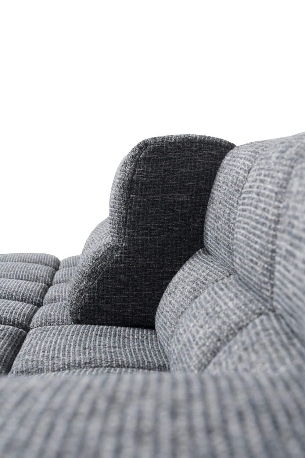Liam Ecksofa von designwerk – modernes Flachgewebe-Sofa mit Sitztiefenverstellung und Recamiere Liam Ecksofa von designwerk – modernes Flachgewebe-Sofa mit Sitztiefenverstellung und Recamiere