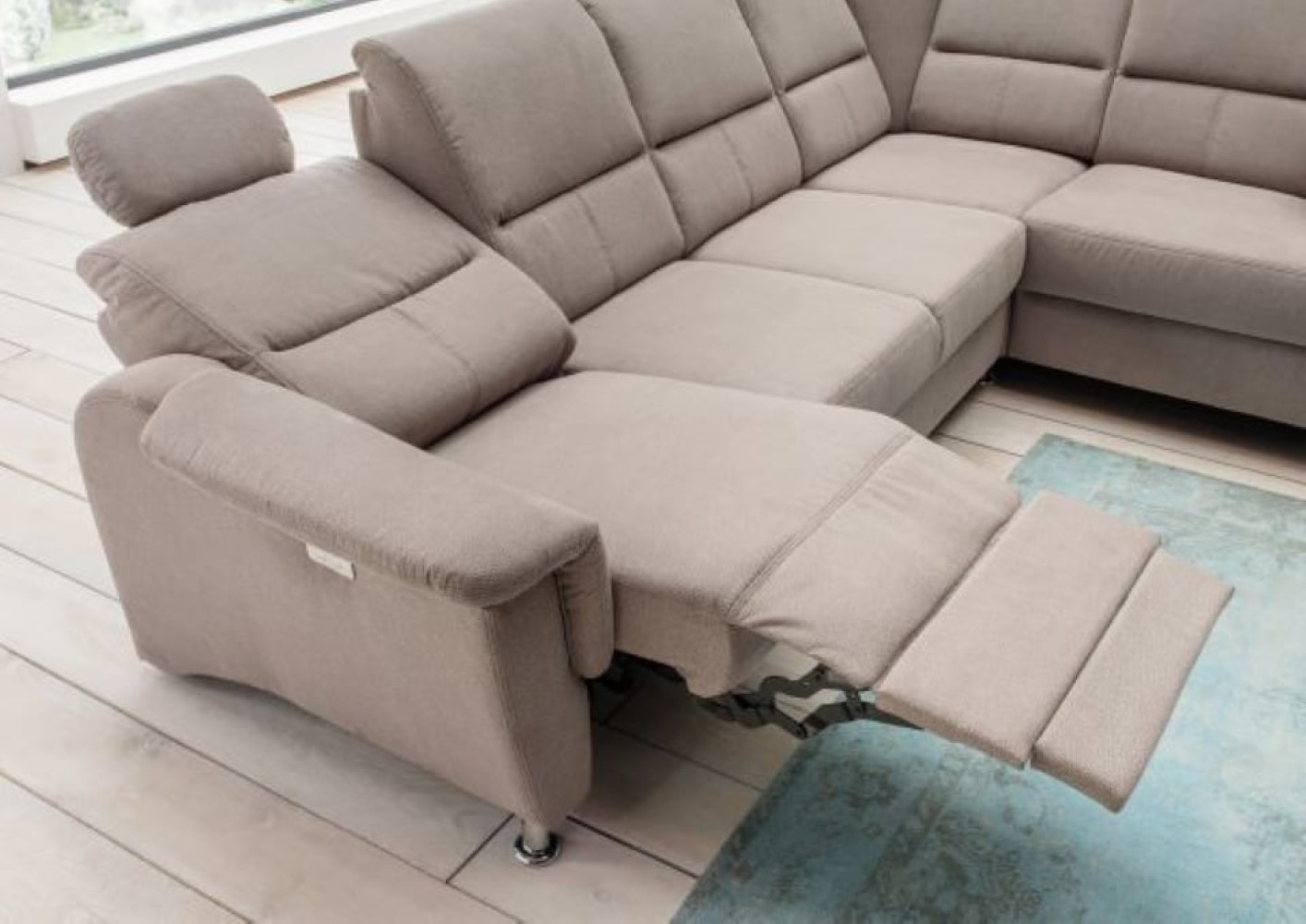 Stylisches Ecksofa Parole von Benformato – Luxus und Komfort für Ihr Wohnzimmer Stylisches Ecksofa Parole von Benformato – Luxus und Komfort für Ihr Wohnzimmer