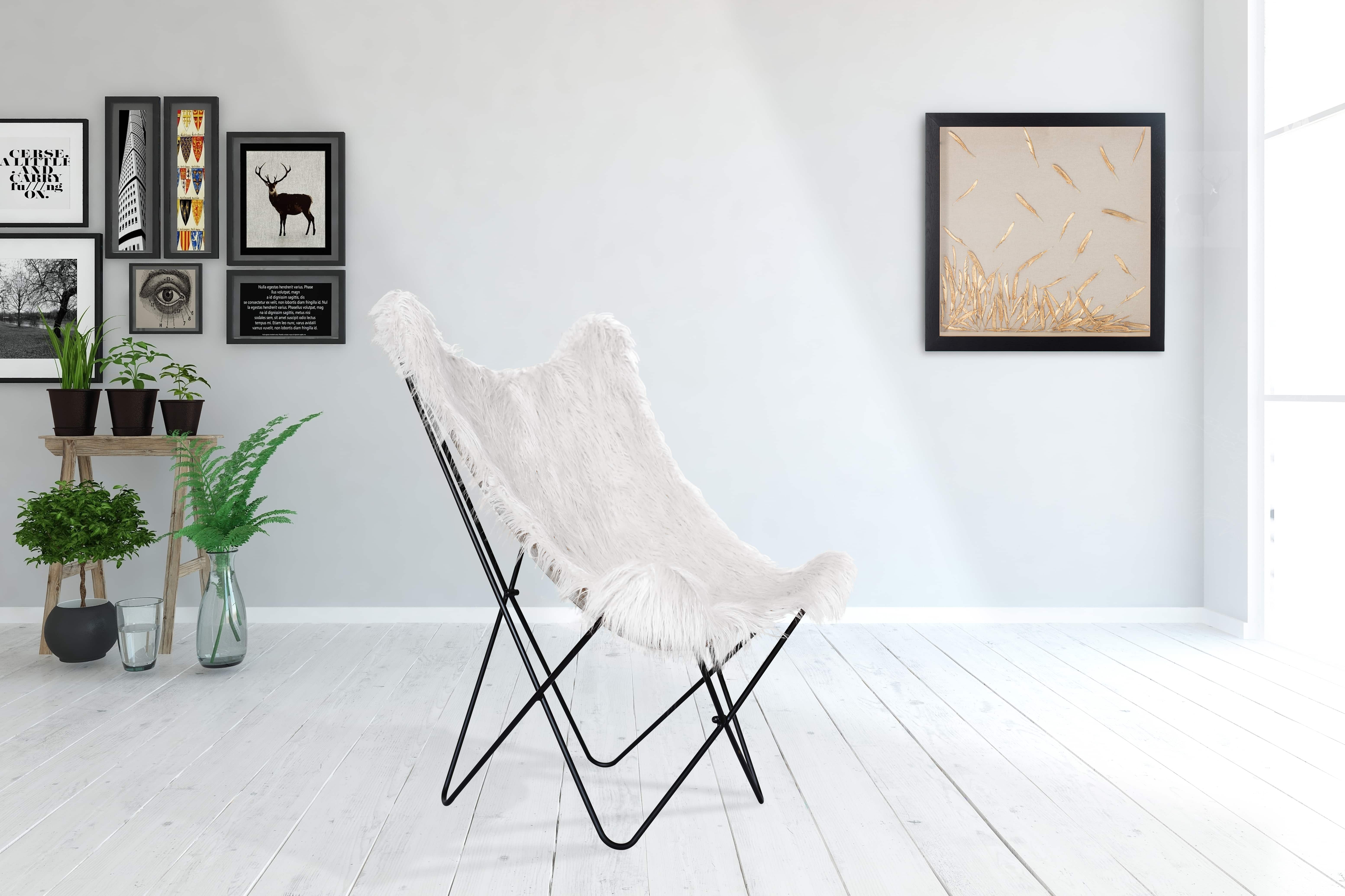 Schmetterling‑Stuhl Lynn 110 – Kunstfell Weiß 71×104×75 cm Schmetterling‑Stuhl Lynn 110 – Kunstfell Weiß 71×104×75 cm