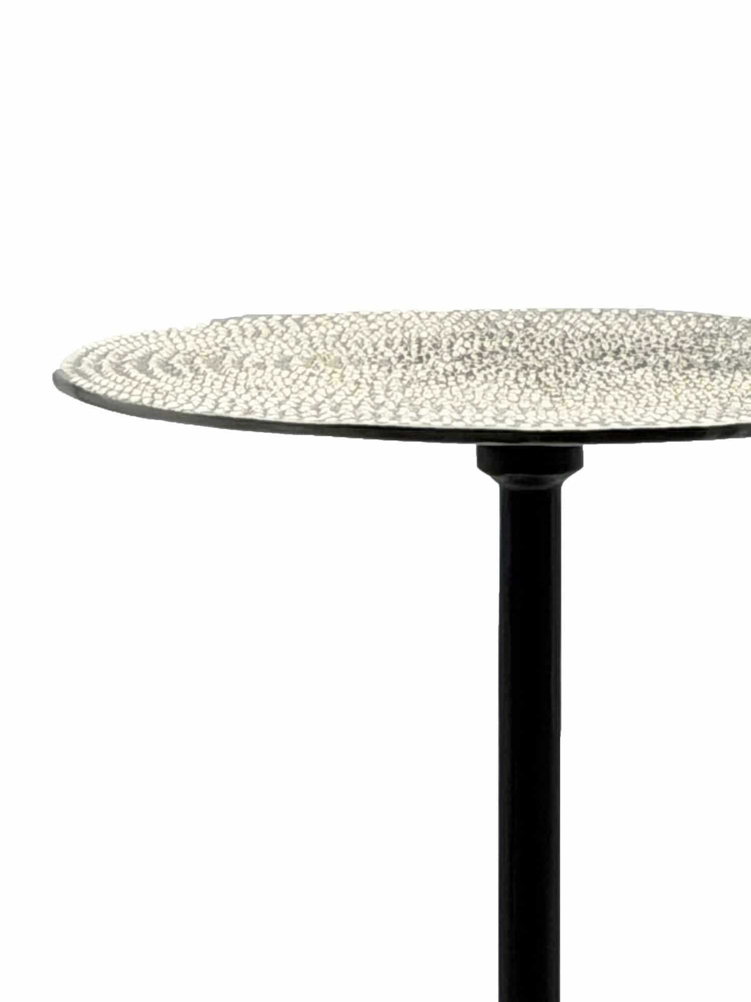 Beistelltisch Aluminium 29cm - Kleiner runder Anstelltisch aus Metall silber - Design Wohnzimmertisch - Dekotisch - Couchtisch - Metalltisch Handmade pflegeleicht Beistelltisch Aluminium 29cm - Kleiner runder Anstelltisch aus Metall silber - Design Wohnzimmertisch - Dekotisch - Couchtisch - Metalltisch Handmade pflegeleicht