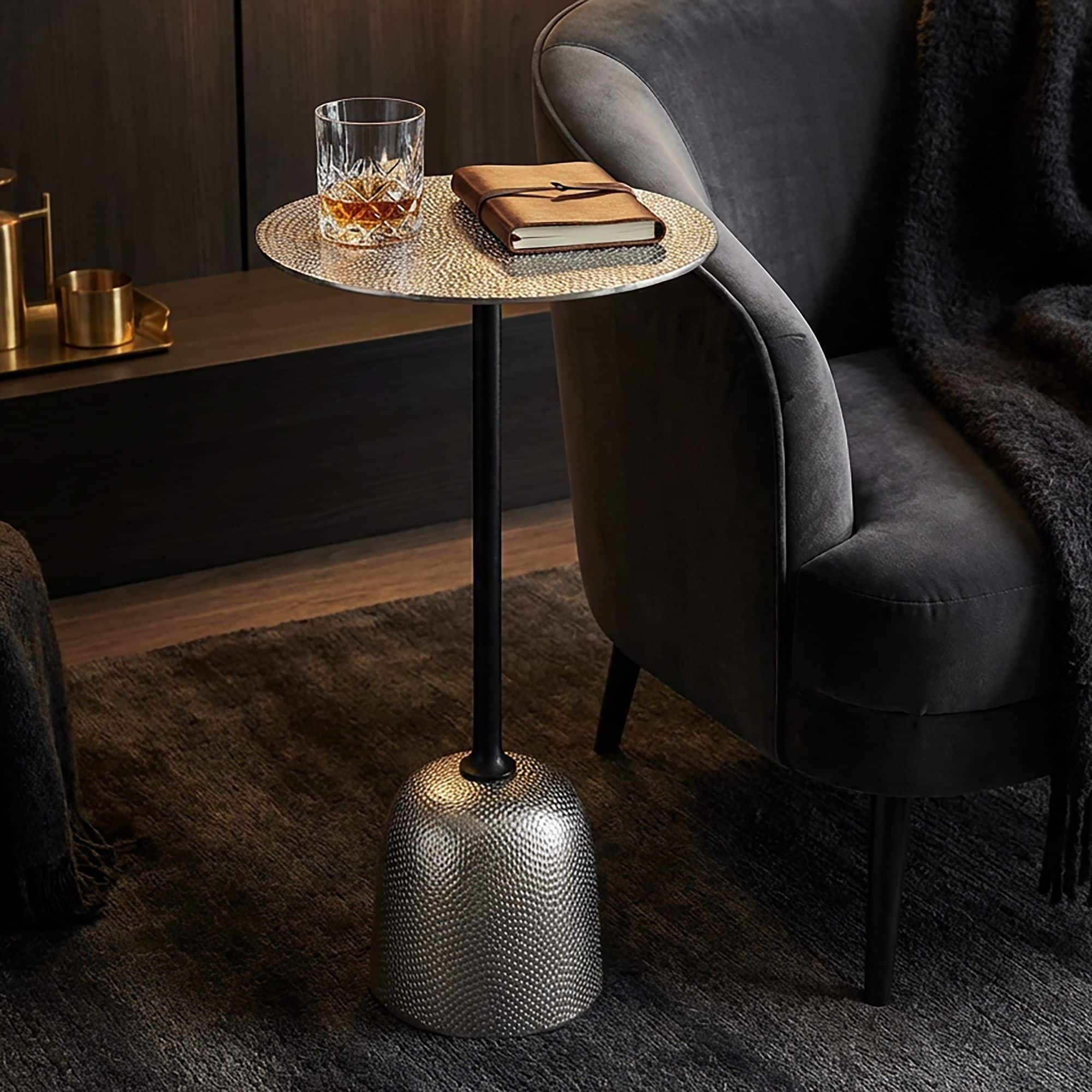 Beistelltisch Aluminium 29cm - Kleiner runder Anstelltisch aus Metall silber - Design Wohnzimmertisch - Dekotisch - Couchtisch - Metalltisch Handmade pflegeleicht Beistelltisch Aluminium 29cm - Kleiner runder Anstelltisch aus Metall silber - Design Wohnzimmertisch - Dekotisch - Couchtisch - Metalltisch Handmade pflegeleicht