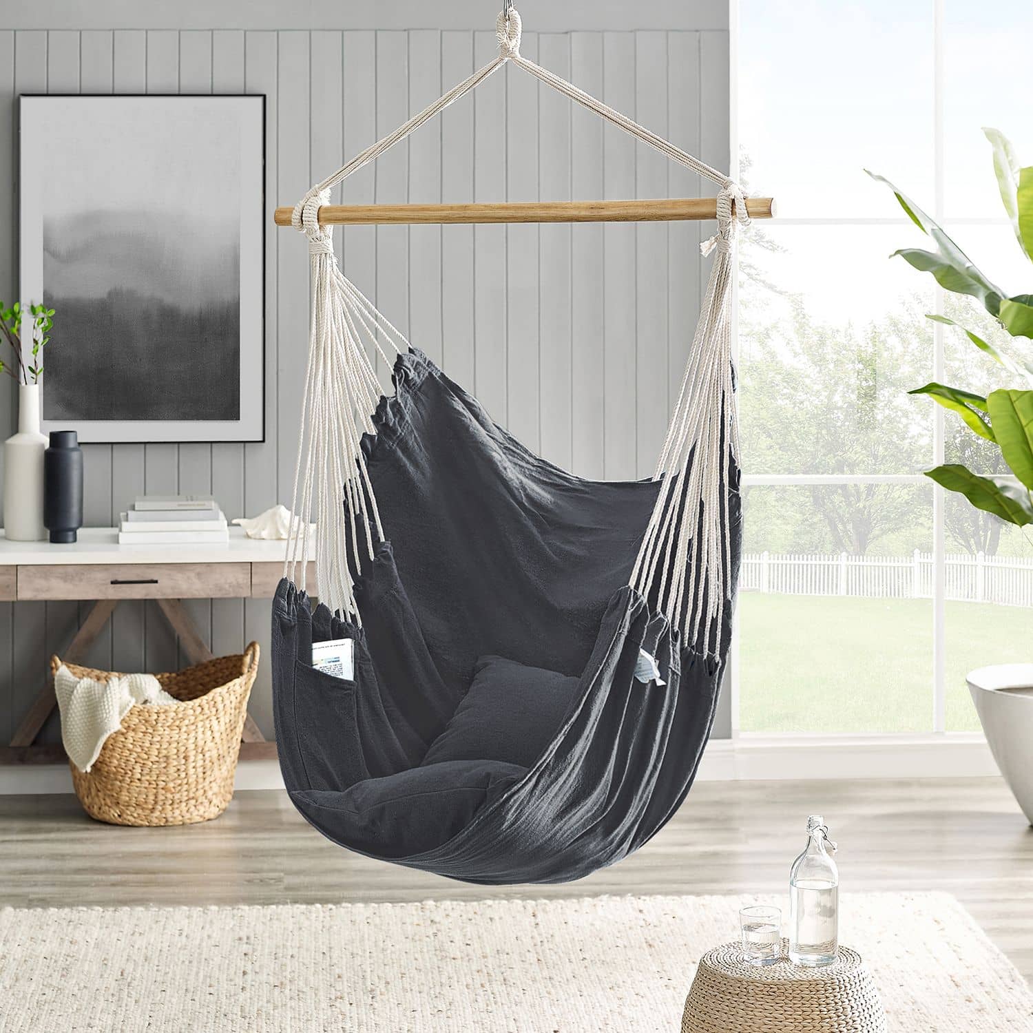 Hängesessel mit 2 Kissen und Metallkette dunkelgrau Hängesessel mit 2 Kissen und Metallkette dunkelgrau