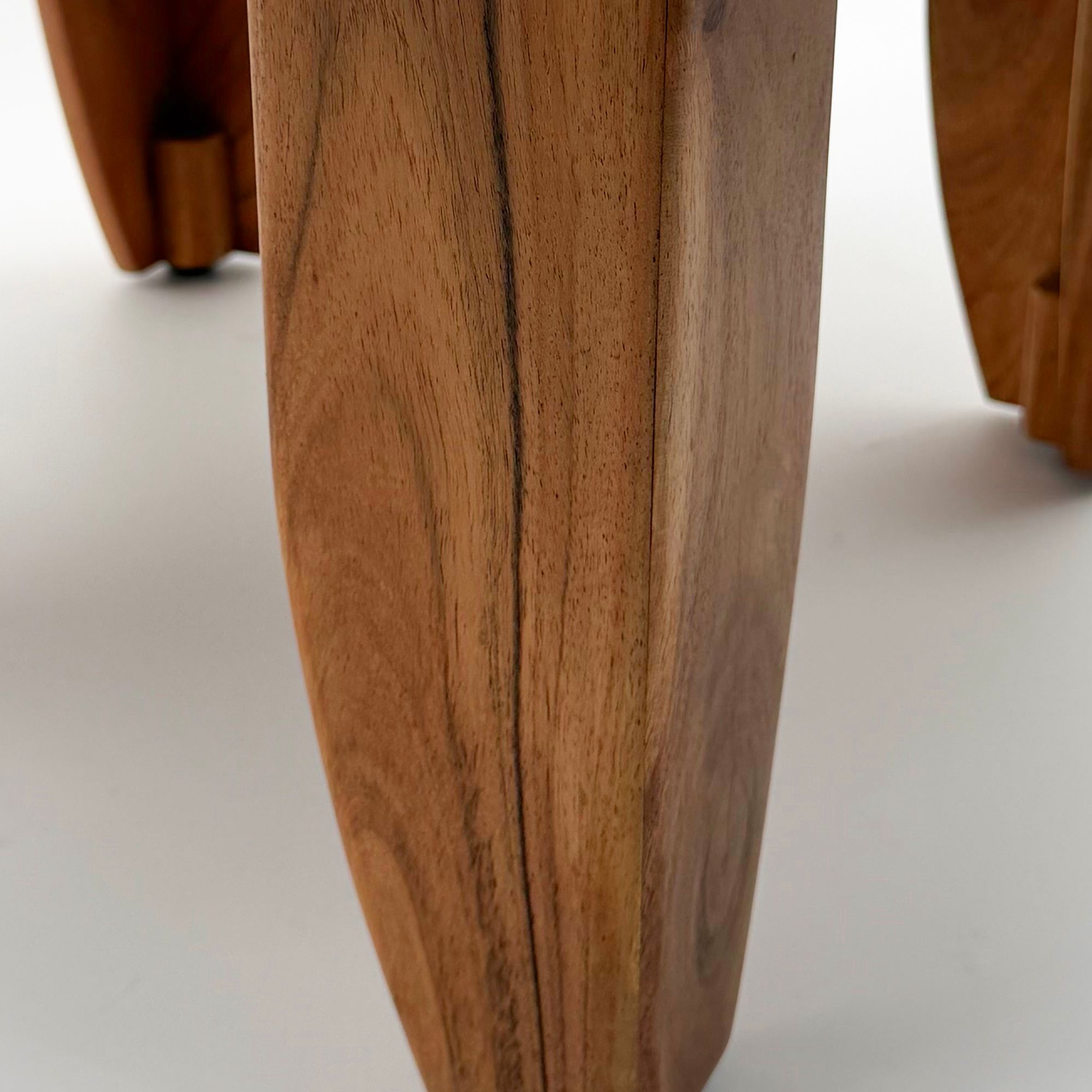 Couchtisch Rund 60cm Wohnzimmertisch Akazie Massivholz - Sofatisch Holz Modern - Design Loungetisch Beistelltisch Wohnzimmer Handmade Couchtisch Rund 60cm Wohnzimmertisch Akazie Massivholz - Sofatisch Holz Modern - Design Loungetisch Beistelltisch Wohnzimmer Handmade