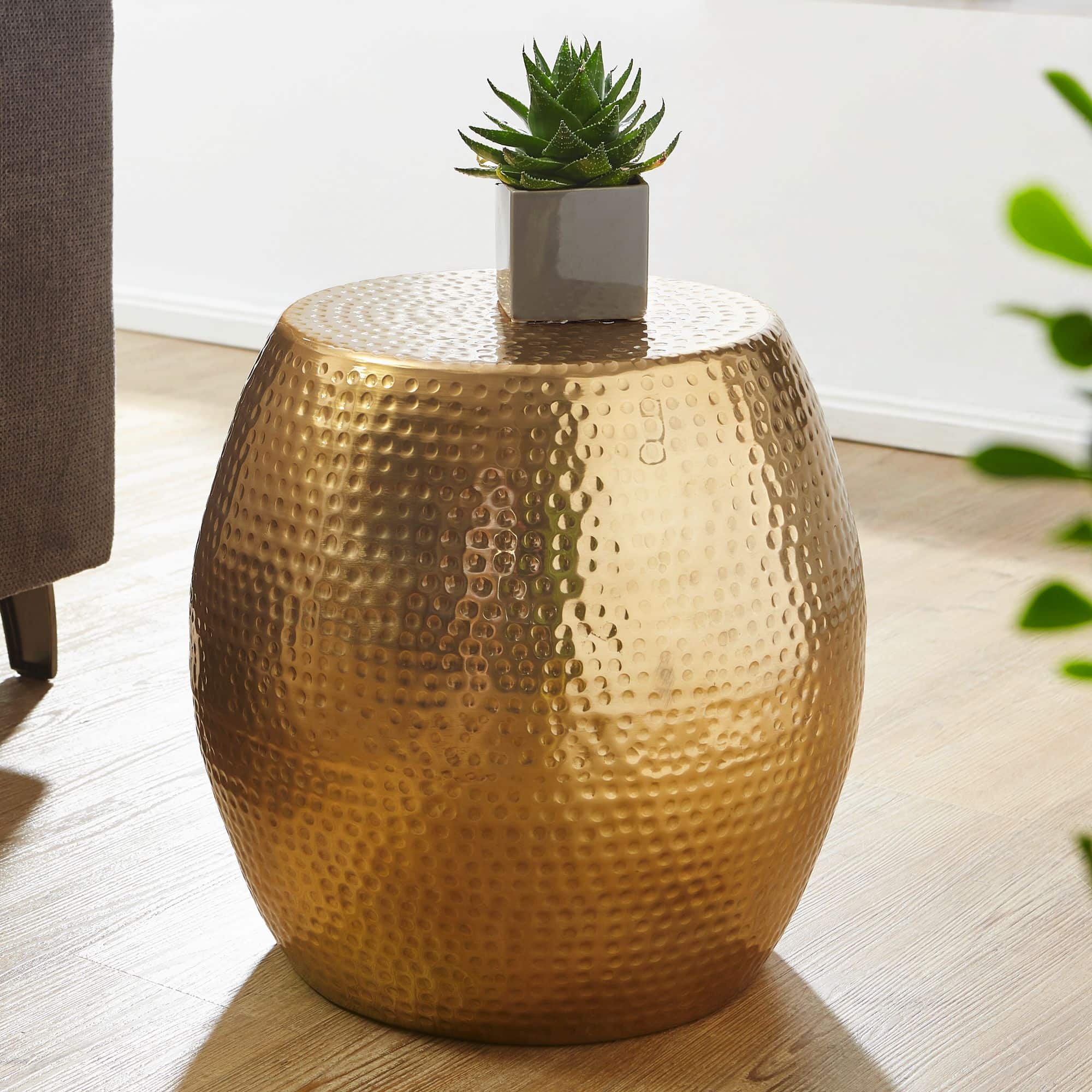 Beistelltisch 42 x 42 x 42 cm Aluminium Gold Dekotisch Orientalisch Rund Beistelltisch 42 x 42 x 42 cm Aluminium Gold Dekotisch Orientalisch Rund