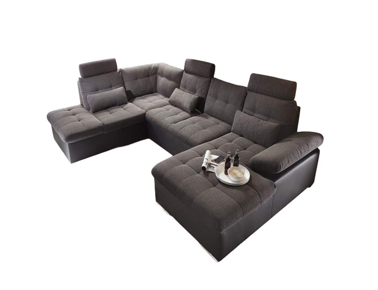 Elegante Wohnlandschaft Jakarta von Ed Exciting Design – Luxus und Komfort in einem