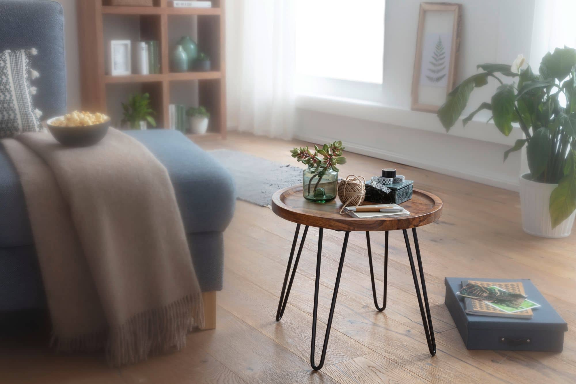 Wohnling Beistelltisch 45 cm – Sheesham massiv & Metall