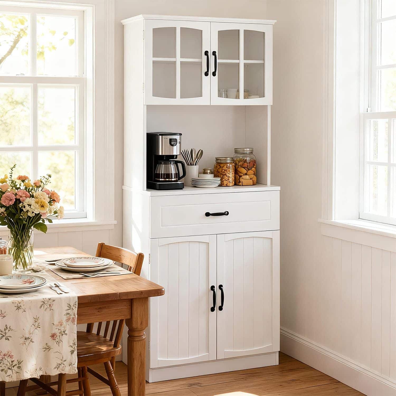 Aufbewahrungsschrank, Küchenschrank mit Glastüren, verstellbaren Ablagen Aufbewahrungsschrank, Küchenschrank mit Glastüren, verstellbaren Ablagen