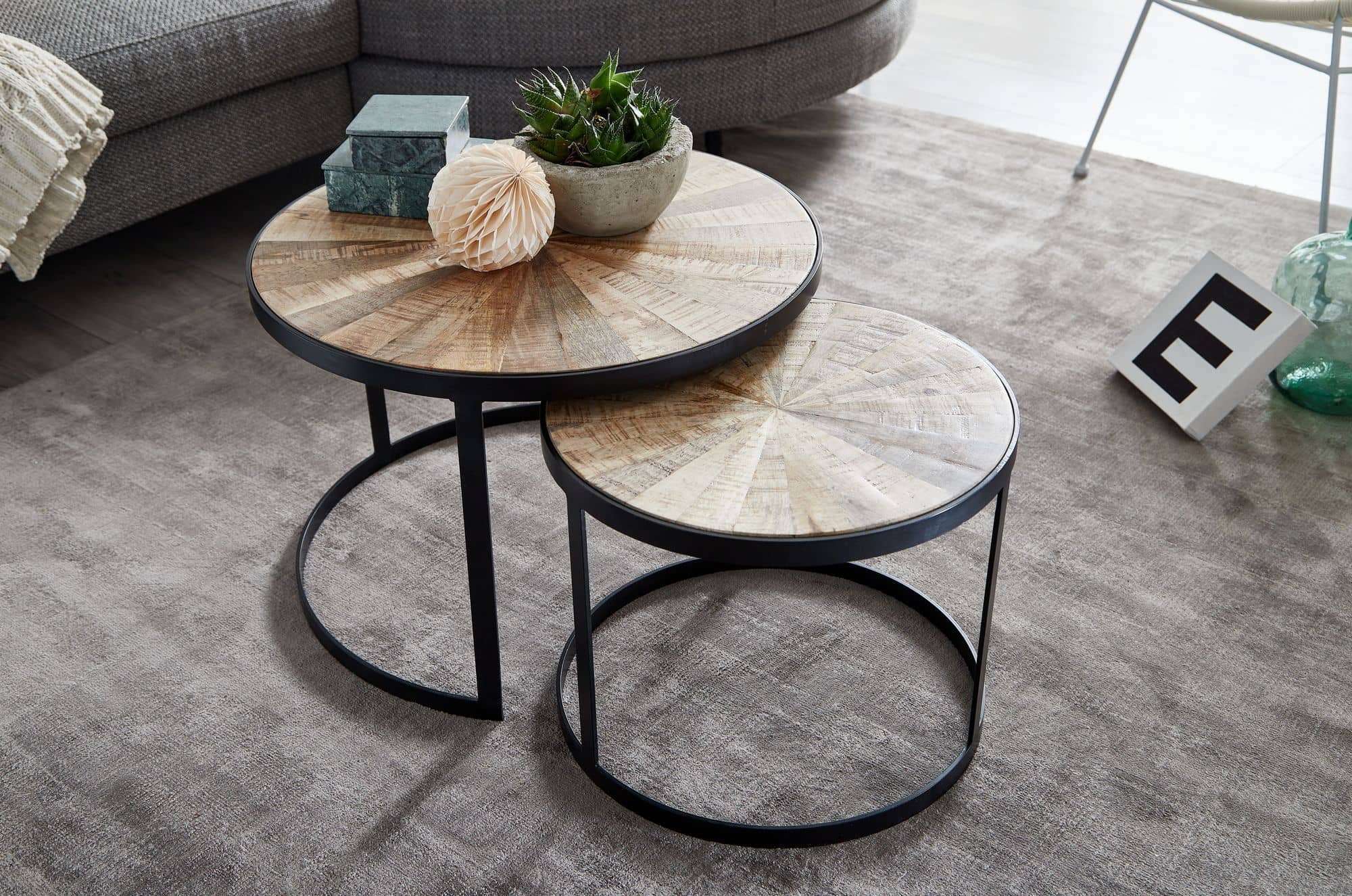 Design Couchtisch 2er Set Mango Massivholz Satztisch Rund Design Couchtisch 2er Set Mango Massivholz Satztisch Rund