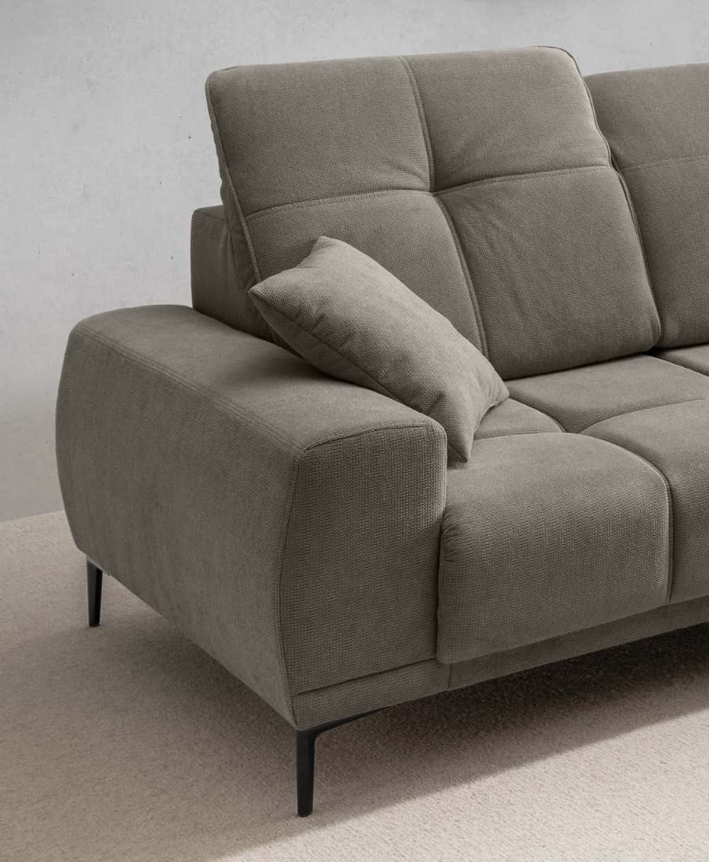 Sofa Nesto von Benformato mit elektrischem Sitzvorschub Sofa Nesto von Benformato mit elektrischem Sitzvorschub