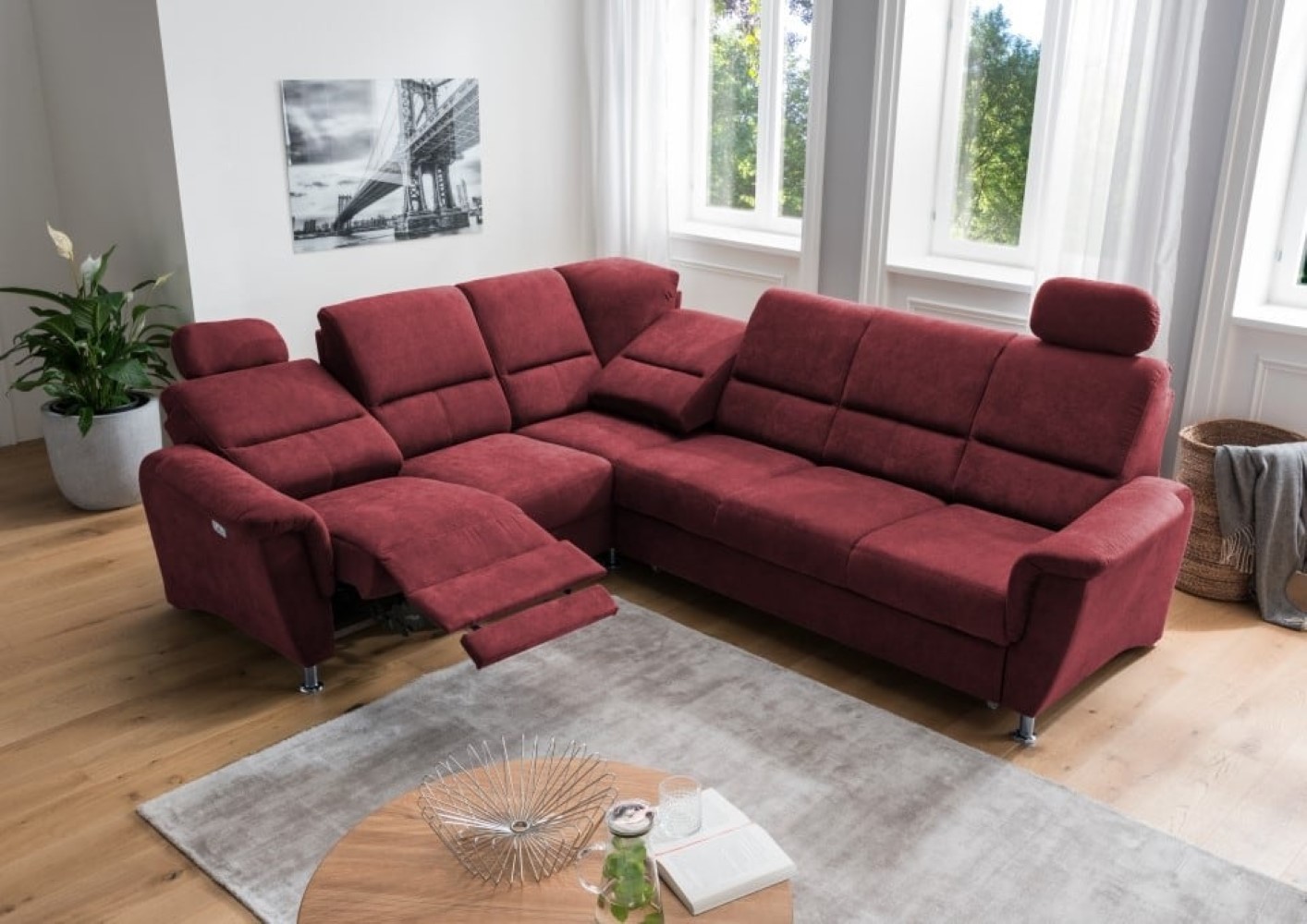 Ecksofa Parole von Benformato: Multifunktionaler Luxus mit Schlaffunktion und Relaxfunktion für Ihr Zuhause Ecksofa Parole von Benformato: Multifunktionaler Luxus mit Schlaffunktion und Relaxfunktion für Ihr Zuhause