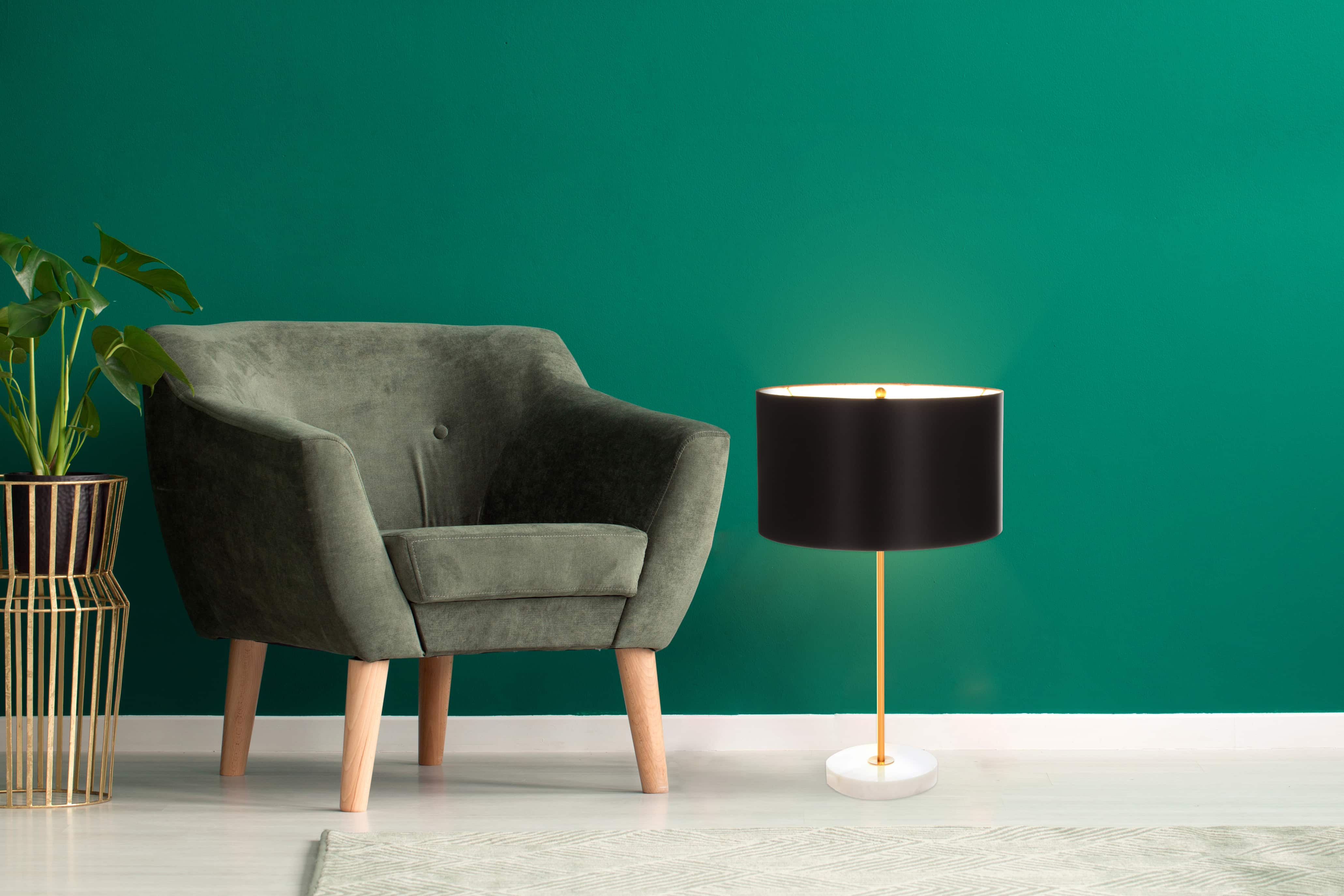 Tischlampe Piona 110 Schwarz / Gold / Weiß Tischlampe Piona 110 Schwarz / Gold / Weiß
