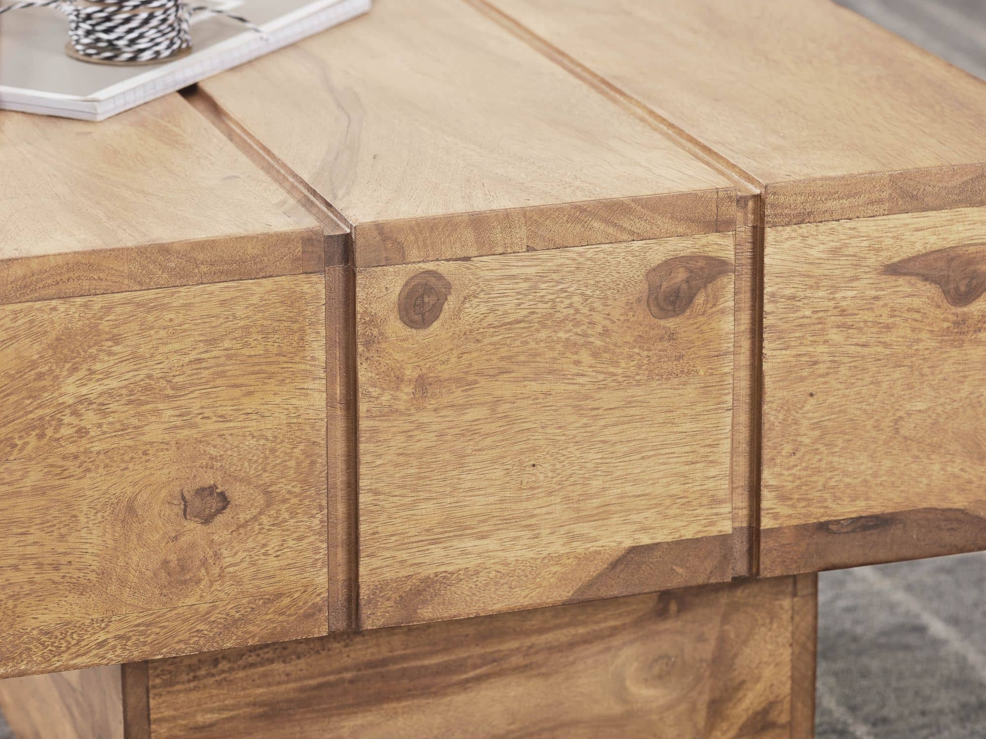 40326-WOHNLING-Beistelltisch-SIRA-Massivholz-Akaz_4 Wohnling Beistelltisch Lucca Cube 44 cm – massiv Akazie