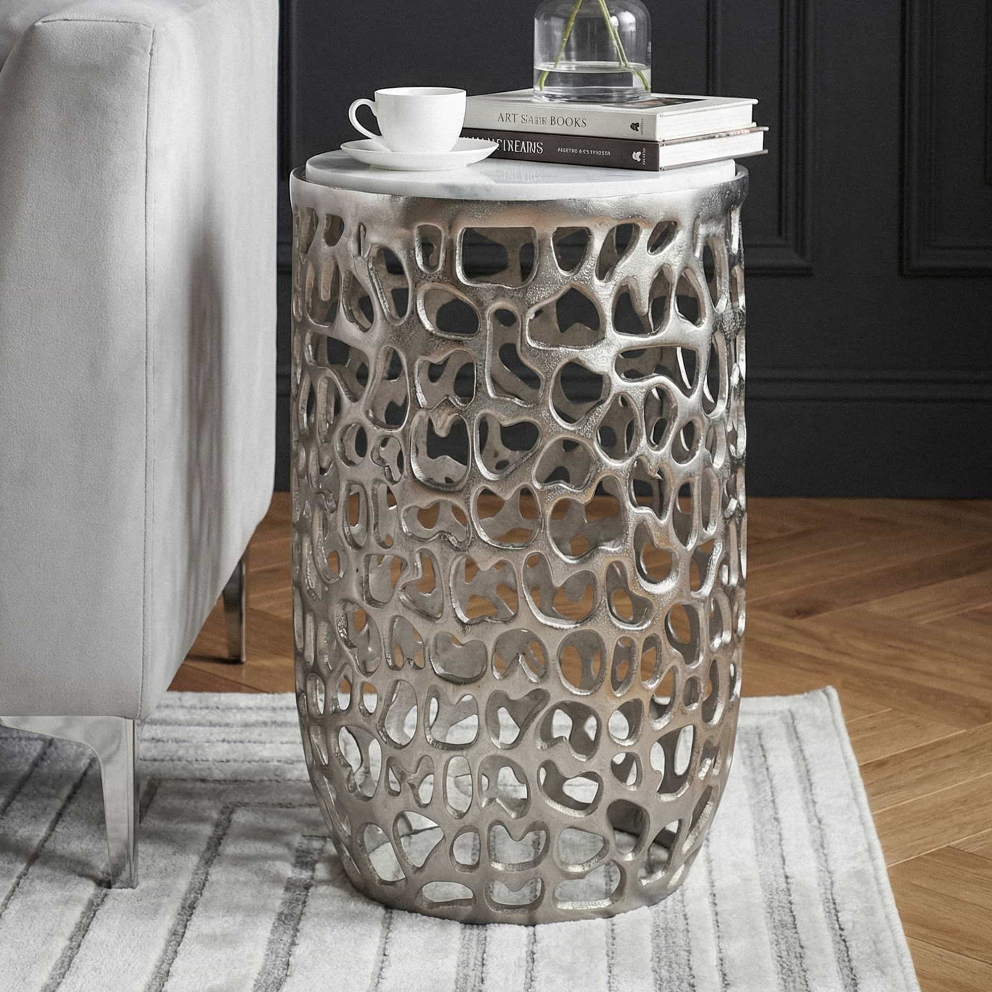 Beistelltisch Aluminium silber rund 30cm – Anstelltisch mit Marmor Tischplatte – Design Metall Couchtisch für Wohnzimmer – runder Wohnzimmertisch modern – Dekotisch Handmade Sofatisch