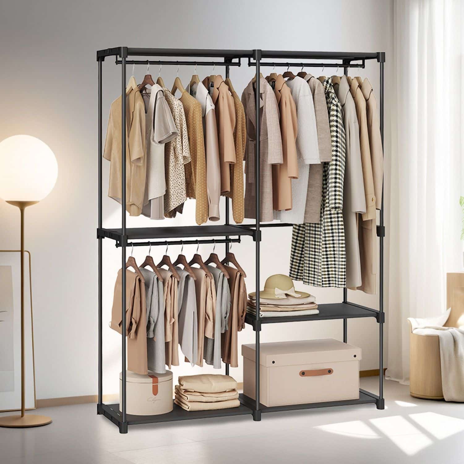 Kleiderschrank offen, Kleiderständer, Kleiderstange Kleiderschrank offen, Kleiderständer, Kleiderstange