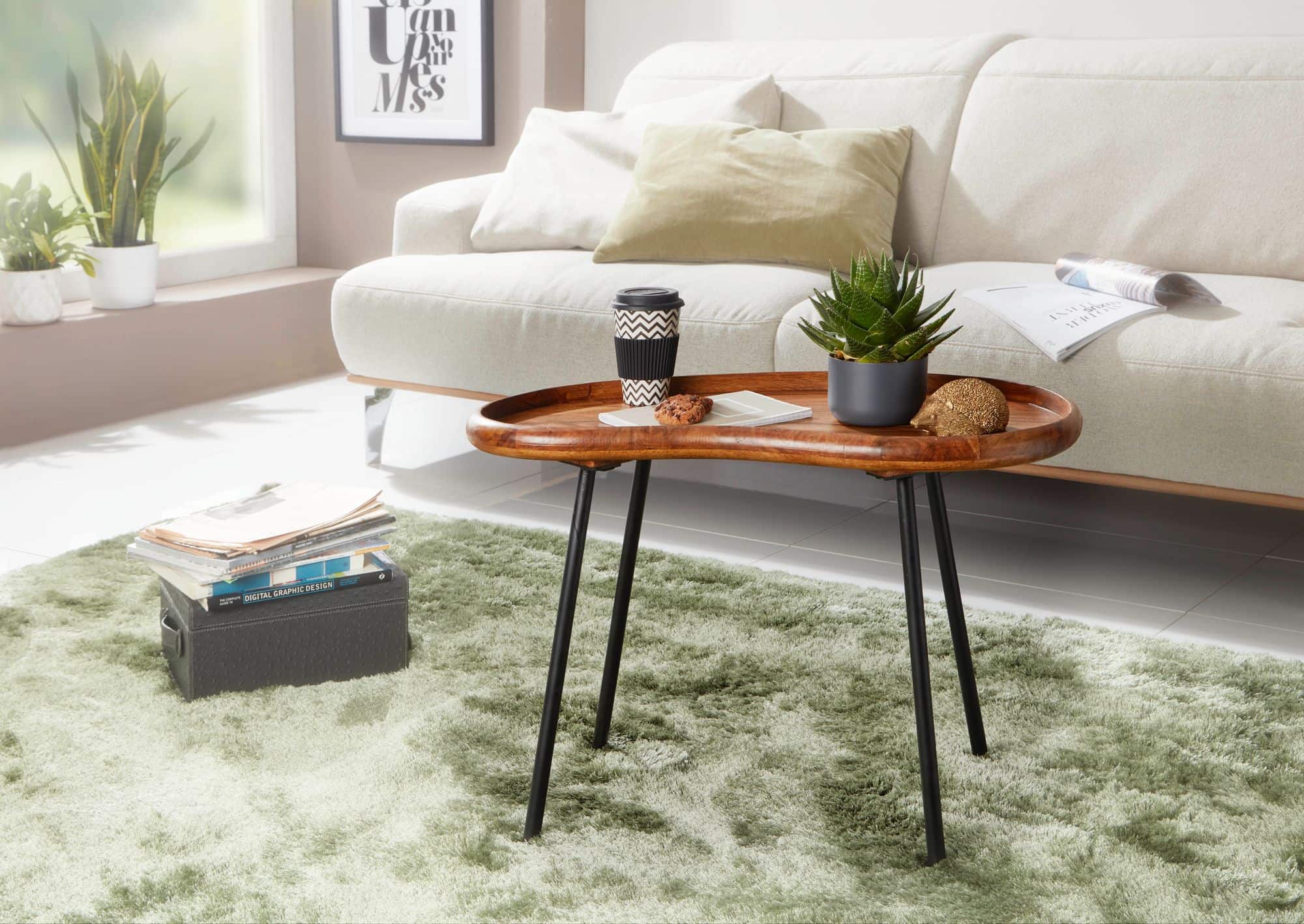 Couchtisch WL5.669 71x51x40 cm Sheesham massiv Sofatisch Nierenform mit Metallbeinen Couchtisch WL5.669 71x51x40 cm Sheesham massiv Sofatisch Nierenform mit Metallbeinen