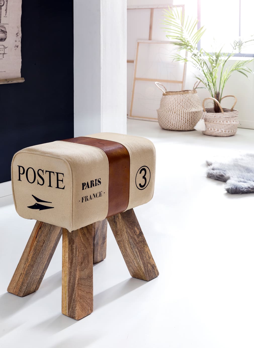43732-WOHNLING-Sitzbank-Canvas-und-echtes-Leder-4_3 Handgefertigter Sitzhocker: Mango-Holz und Baumwollgewebe im RetroStyle