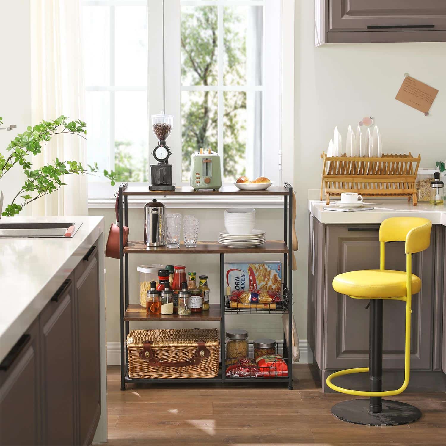 Mesh-Baskets-Kitchen-Shelf-KKS96X-4Gcypp5aCTIFZu VASAGLE Küchenregal mit Gitterkörben und Haken – 80x35x95 cm, Vintage Dunkelbraun
