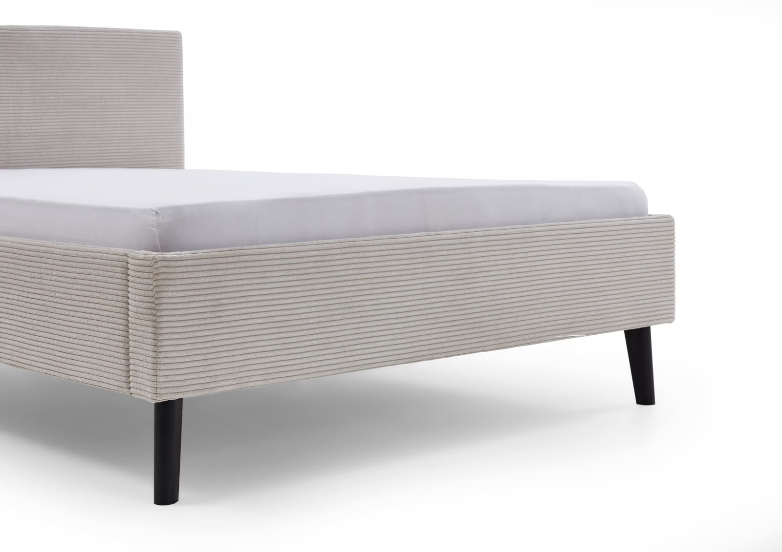 Polsterbett Avola by Meise – Elegantes Breitcord Bettgestell in Beige | 140x200 cm | Massivholzfüße Polsterbett Avola by Meise – Elegantes Breitcord Bettgestell in Beige | 140x200 cm | Massivholzfüße