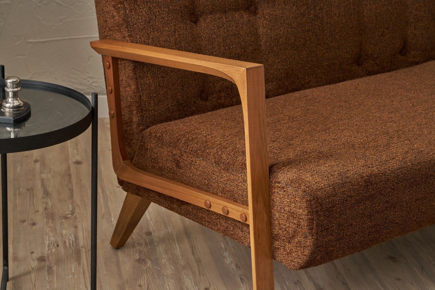 Kemer 2-Sitzer Sofa von MyHomelando – mit Buchenholzgestell & Chenille-Stoff