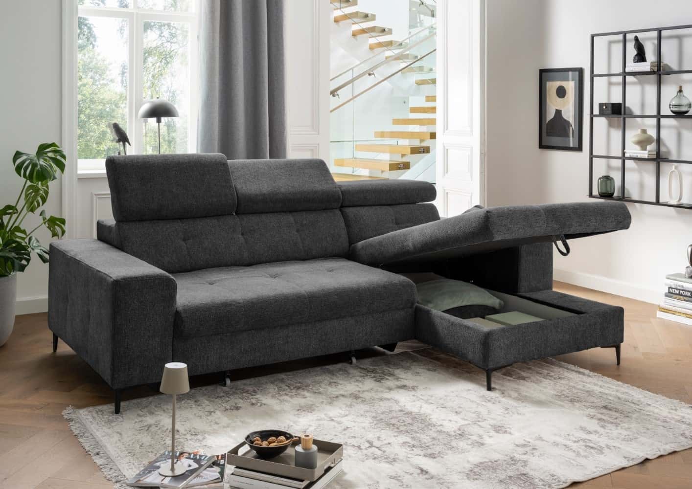 Sofa Neapel von Benformato mit Sitzvorschub und Staukasten Sofa Neapel von Benformato mit Sitzvorschub und Staukasten