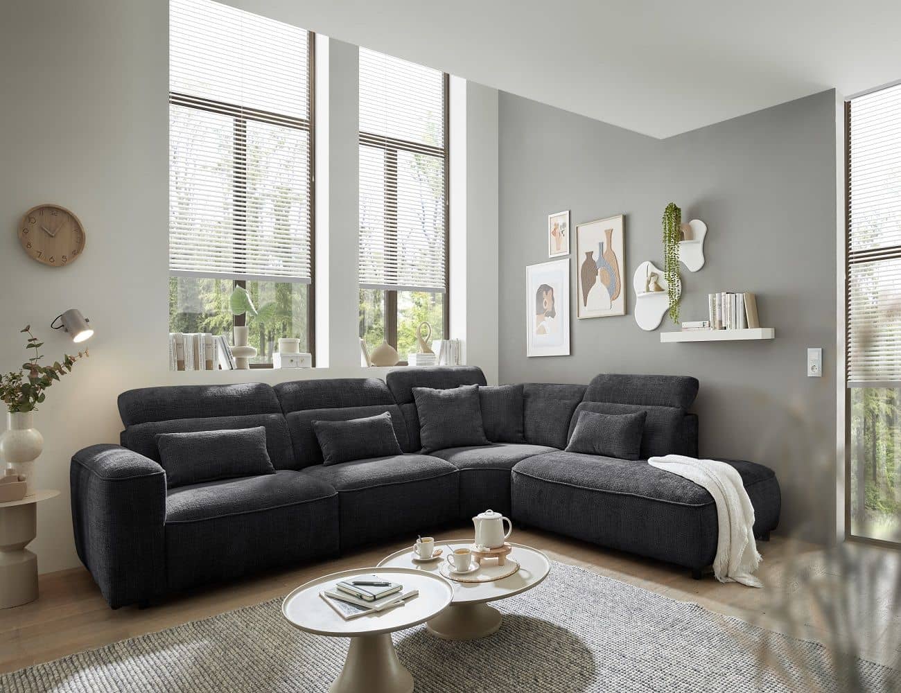 Ecksofa Mansfield Farbe black mit 5-fach verstellbaren Kopflehnen und Mikrofaser-Chenille-Bezug – ED Exciting Design Ecksofa Mansfield Farbe black mit 5-fach verstellbaren Kopflehnen und Mikrofaser-Chenille-Bezug – ED Exciting Design