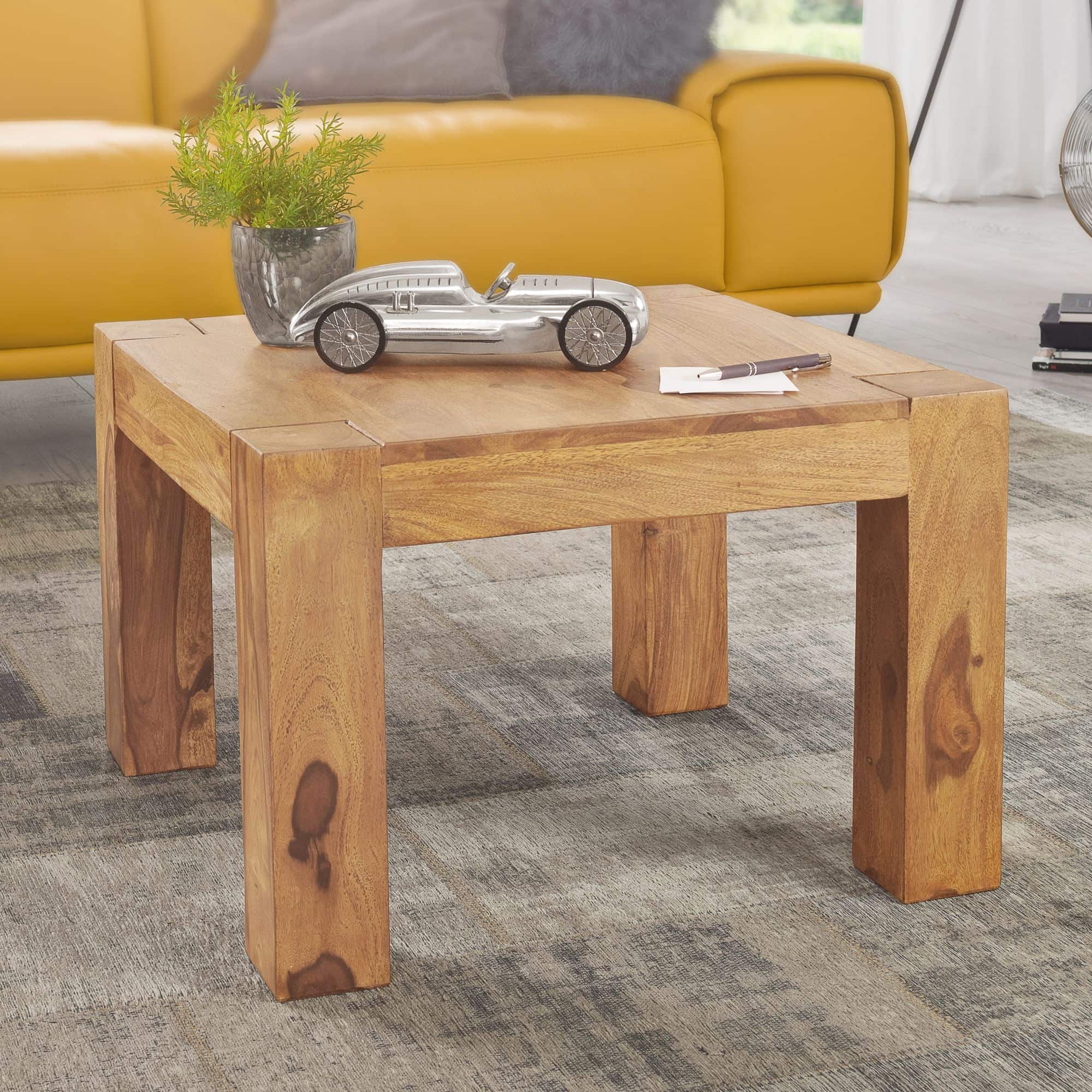 Couchtisch Massiv-Holz Akazie 60 cm breit Wohnzimmer-Tisch Design braun Landhaus-Stil Beistelltisch natur Couchtisch Massiv-Holz Akazie 60 cm breit Wohnzimmer-Tisch Design braun Landhaus-Stil Beistelltisch natur