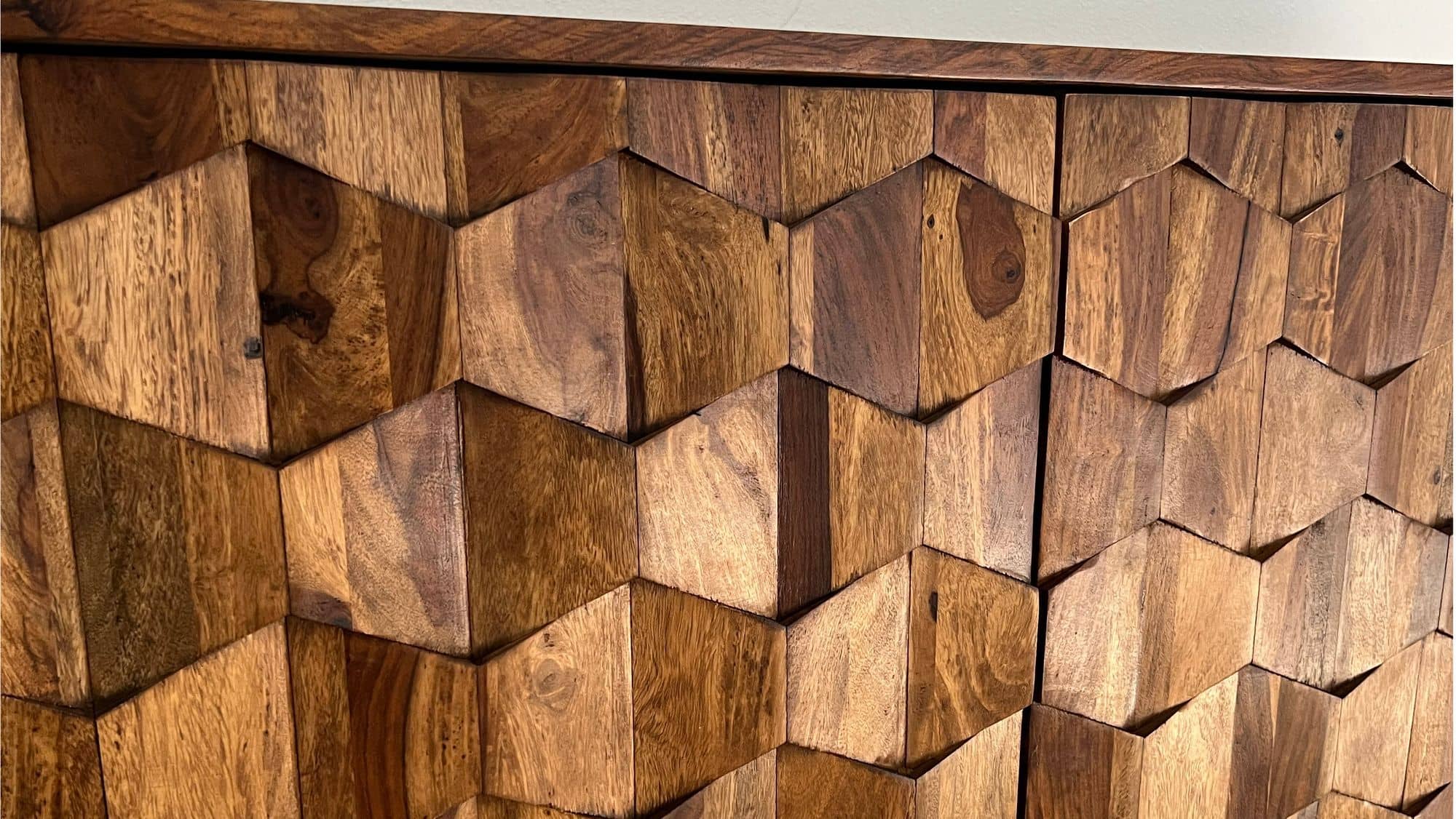 Sideboard Sheesham Massivholz 175 cm – Kommode mit Türen & Schubladen – Anrichte im Loft Industrial Design mit schwarzem Metallgestell – Wohnzimmer & Esszimmer Stauraum