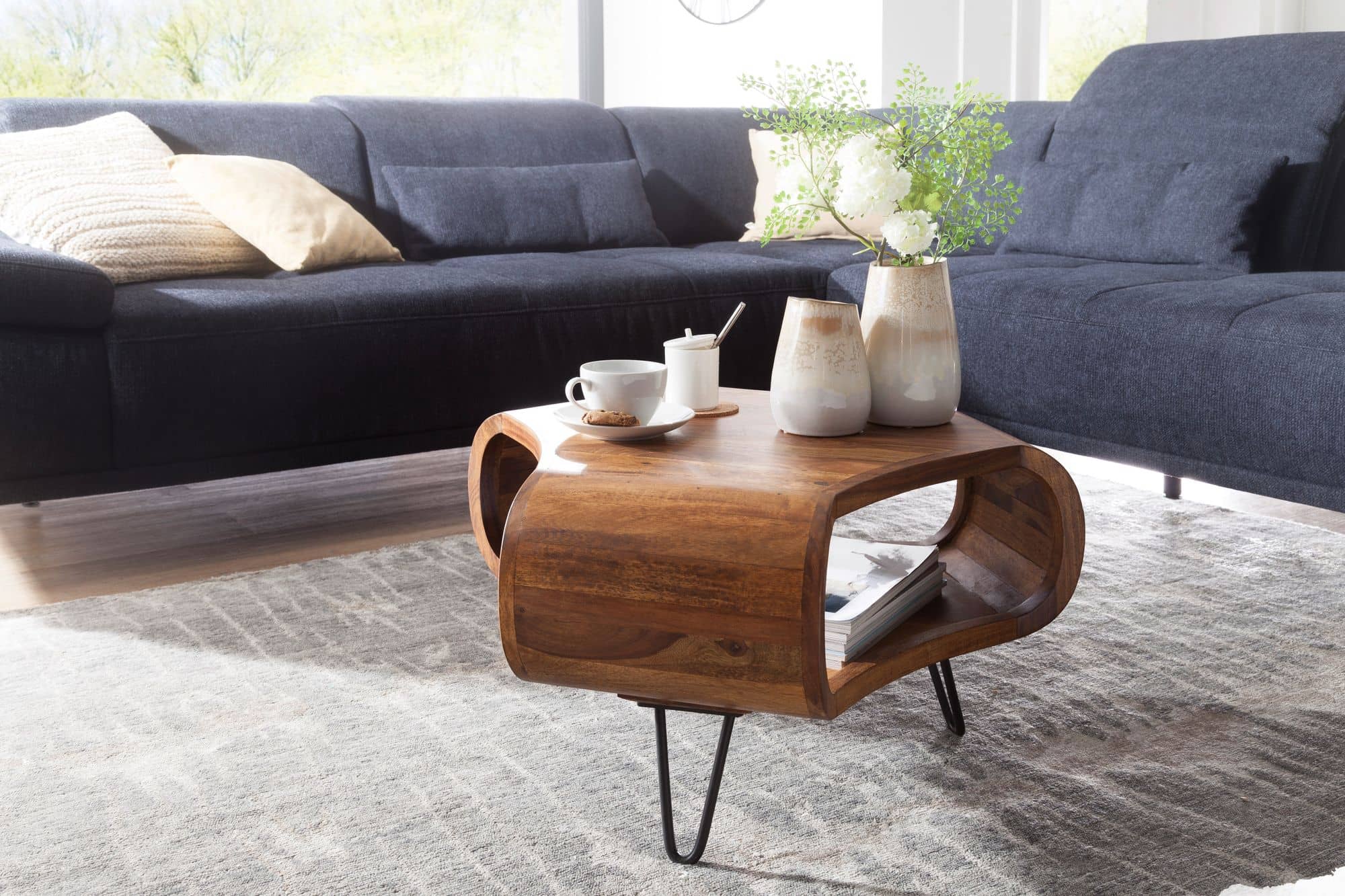 Couchtisch WL5.603 Sheesham massiv Holz 55 x 55 x 38 cm Ablage & Metallgestell Couchtisch WL5.603 Sheesham massiv Holz 55 x 55 x 38 cm Ablage & Metallgestell