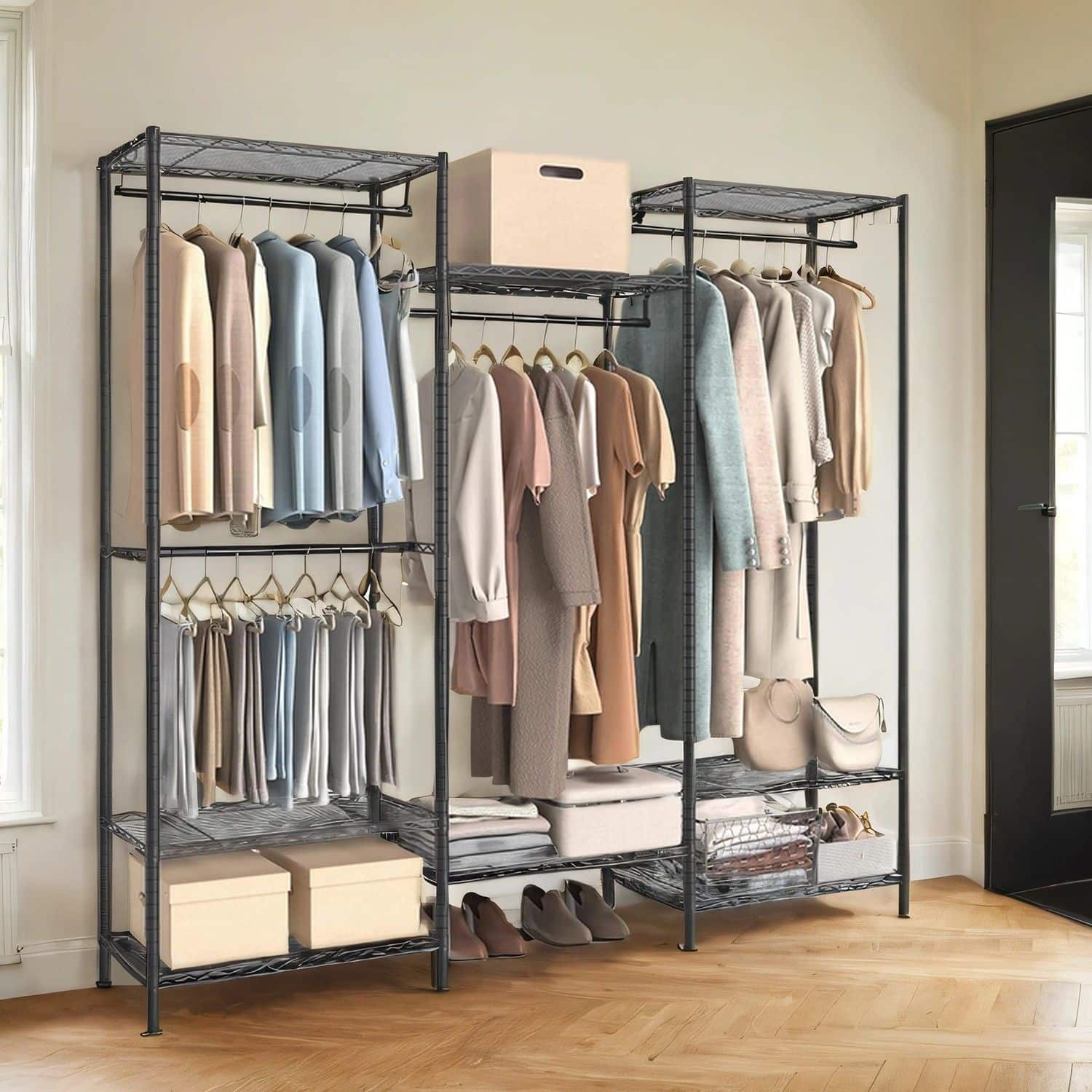 Kleiderständer, offener Kleiderschrank, Garderobe aus Metall Kleiderständer, offener Kleiderschrank, Garderobe aus Metall