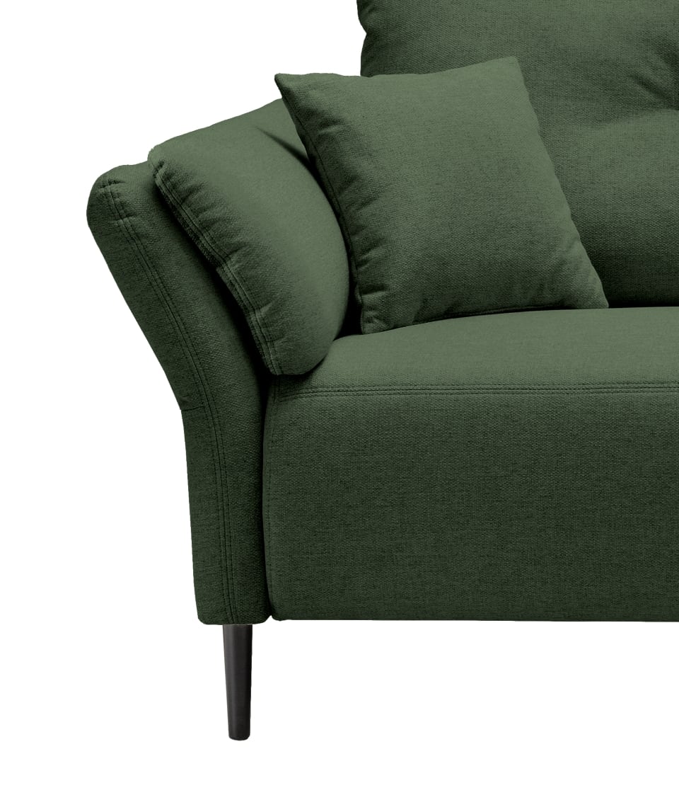 Benformato_Piatelli_2-REC_7153_F08-4 Modernes Moosgrün: Das beidseitig montierbare Piatelli Ecksofa von Benformato