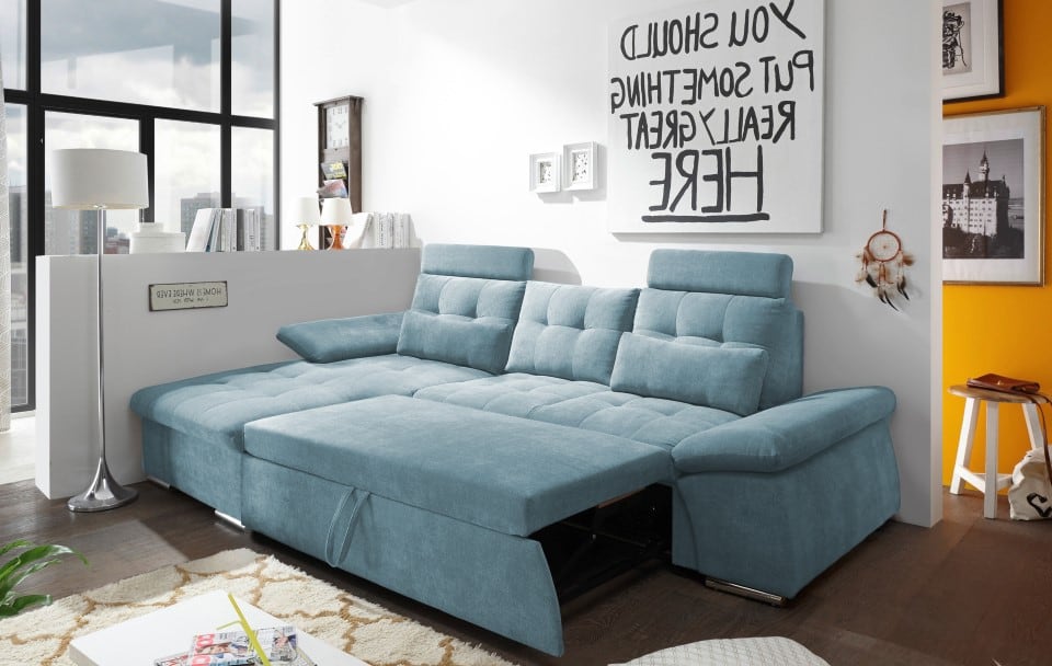Nalo_klein_Uran_offen_denim0H8d5uq79Owsf Denim Dreams: Das ED Exciting Design Nalo Schlafsofa in entspanntem Denim mit luxuriöser Uran Mikrofaser, Bettkasten und Kopfstützen