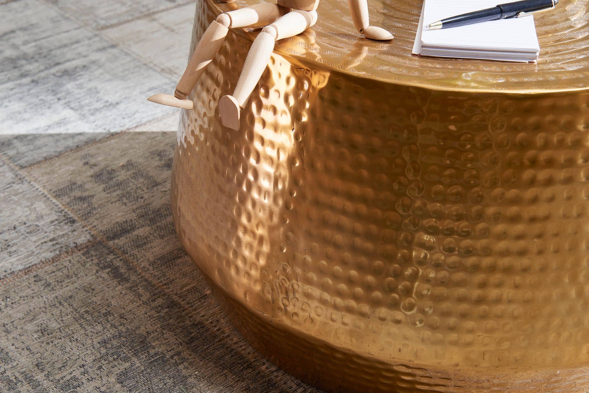 46304-WOHNLING-Couchtisch-MAHESH-60x60x36-cm-Alum_3 Couchtisch 60x36x60 cm Aluminium Beistelltisch Gold Orientalisch Rund