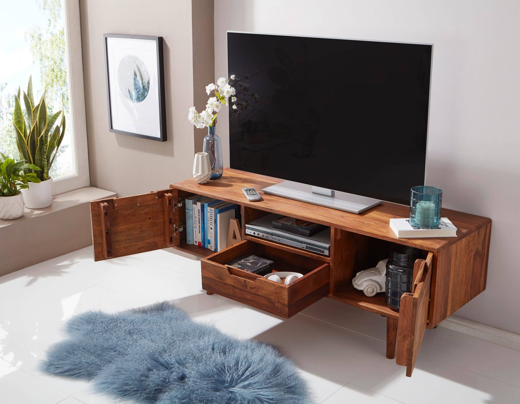 HiFi Lowboard Sheesham Massivholz Landhaus TV Kommode 135x51x45cm HiFi Lowboard Sheesham Massivholz Landhaus TV Kommode 135x51x45cm
