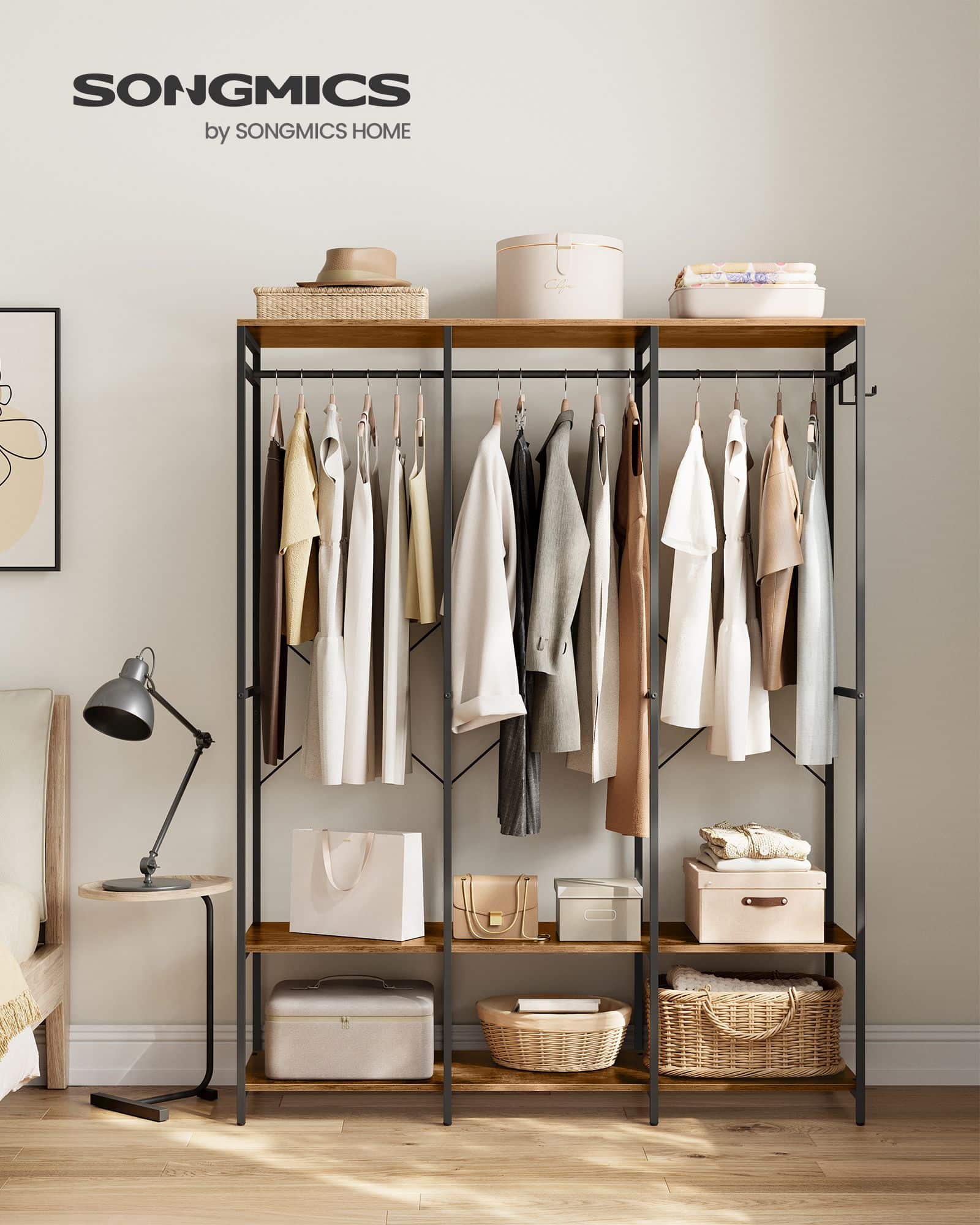 Kleiderschrank offen abnehmbare Haken vintagebraun Kleiderschrank offen abnehmbare Haken vintagebraun