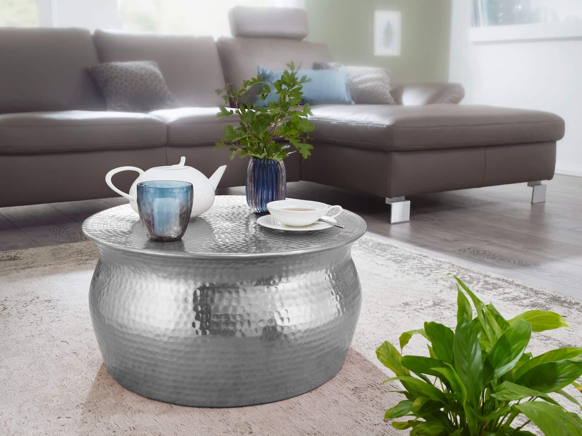 46260-WOHNLING-Couchtisch-KARAM-60x60x30-cm-Alumi_1 Couchtisch 60x30,5x60cm Aluminium Silber Beistelltisch orientalisch rund