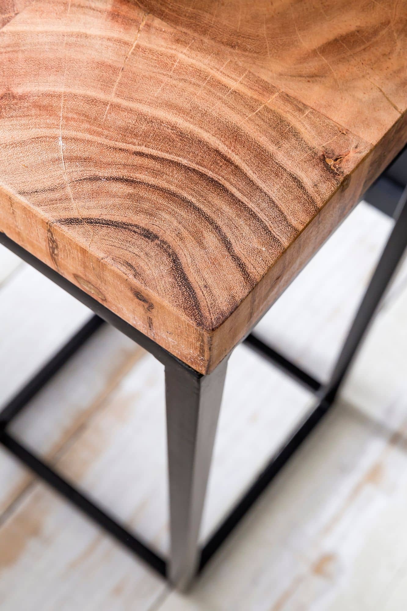 Beistelltisch 30 x 97 x 30 cm WL5.654 Akazie Metall Anstelltisch Hoch Beistelltisch 30 x 97 x 30 cm WL5.654 Akazie Metall Anstelltisch Hoch