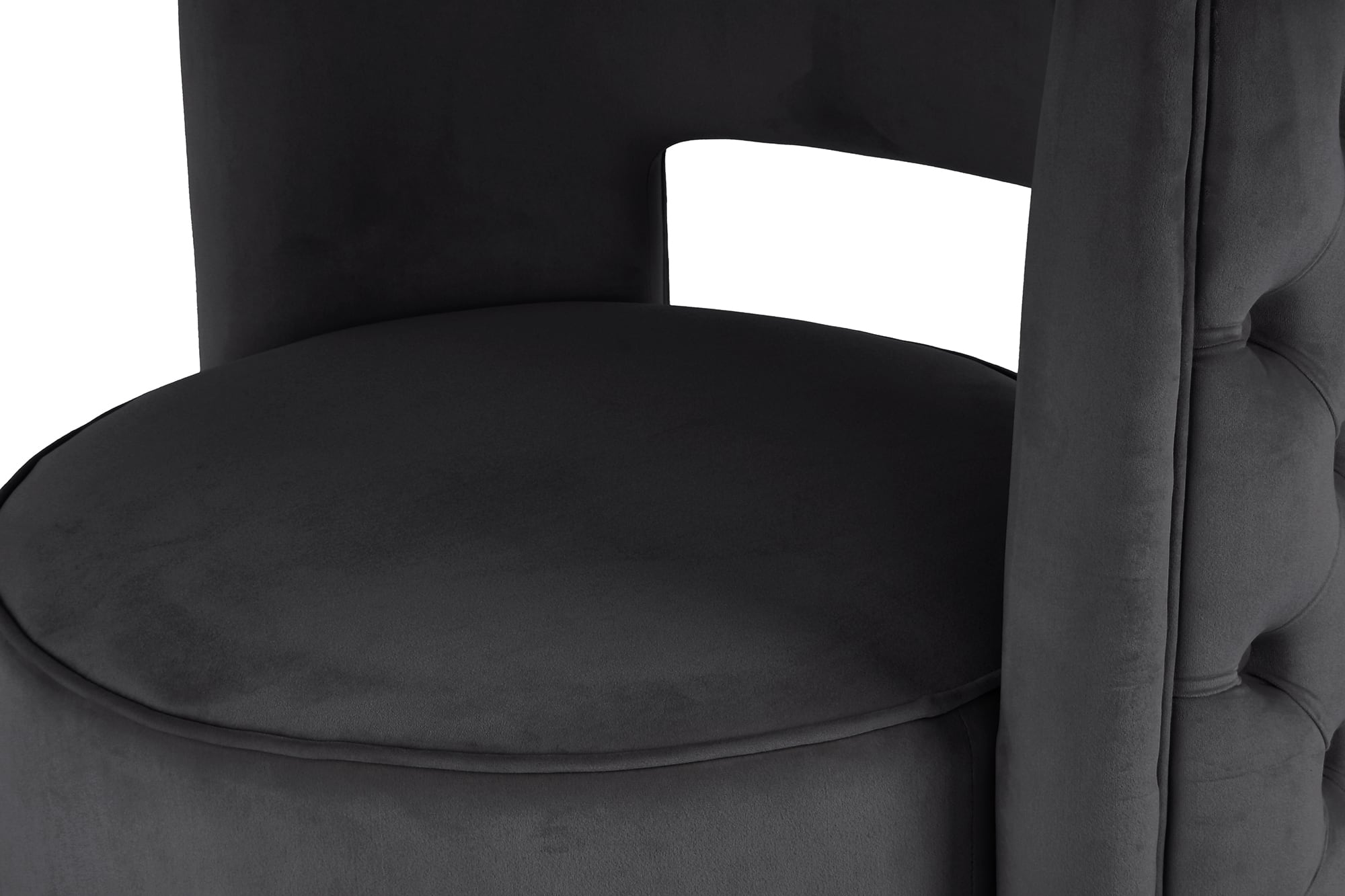 Glamouröser Sitztraum – Eleganter Polsterstuhl mit Samtbezug & Ziernähten Glamouröser Sitztraum – Eleganter Polsterstuhl mit Samtbezug & Ziernähten