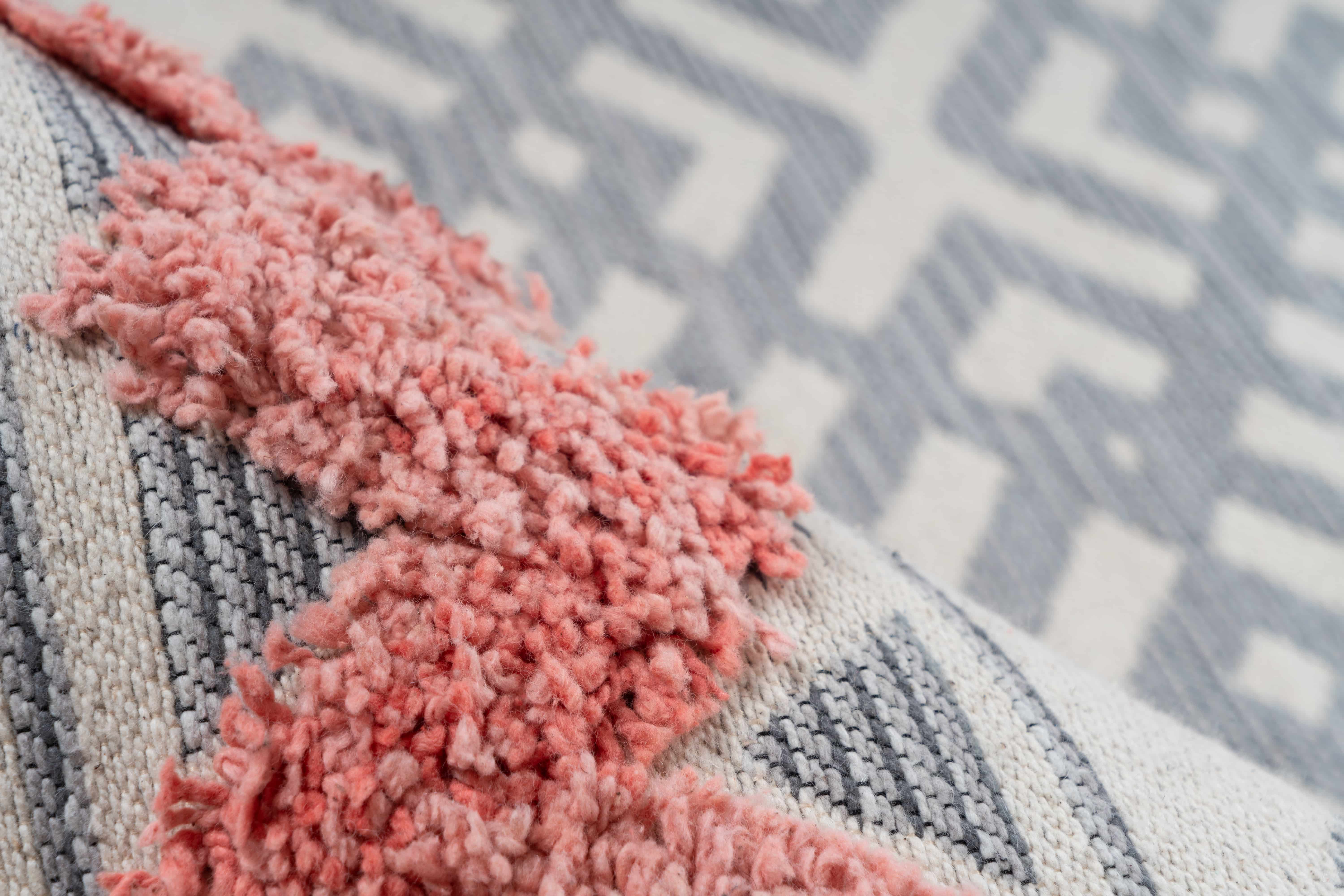 Ethnie 200 Grau / Apricot 80cm x 150cm Ethnie 200 Grau / Apricot 80cm x 150cm