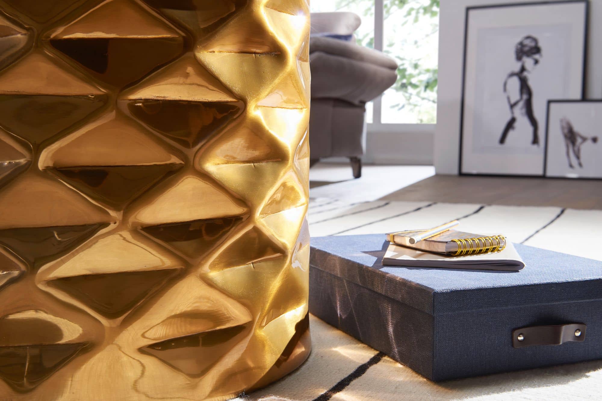 46283-WOHNLING-Beistelltisch-GOPAL-44x44x49-cm-Al_3 Beistelltisch 43,5x48x43,5 cm Aluminium Couchtisch Gold Orientalisch Rund