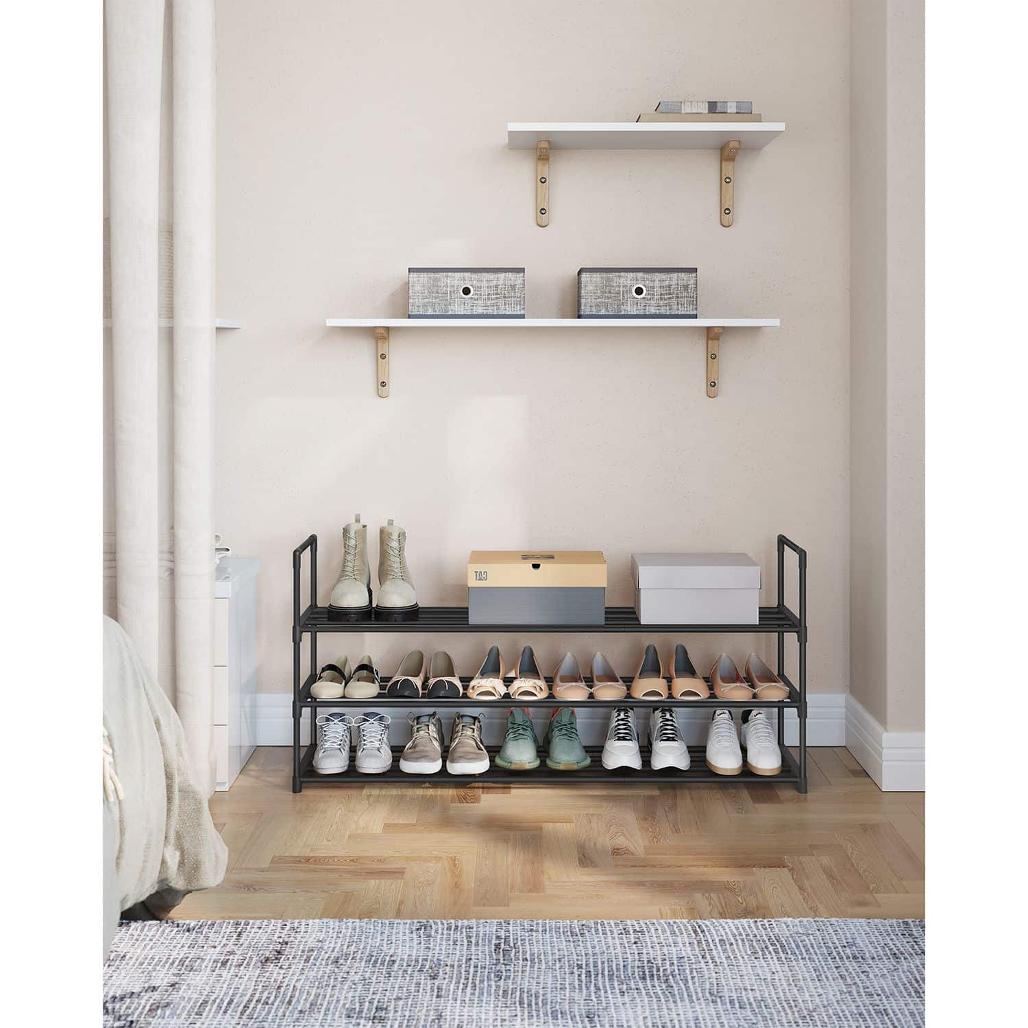 Schuhregal mit 3 Ebenen aus Metall 30 x 116 x 55 cm stapelbar Schuhregal mit 3 Ebenen aus Metall 30 x 116 x 55 cm stapelbar