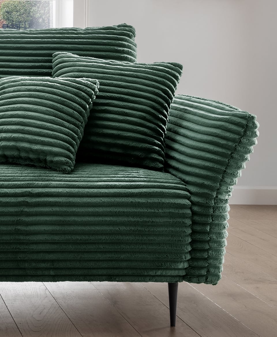 Benformato_Vanilla_RECAF-2AF_2010-4 Stilvoll in Moosgrün: Benformato Sofa Vanilla – Flexibles Design, beidseitig montierbar, mit Ratenzahlungsoption