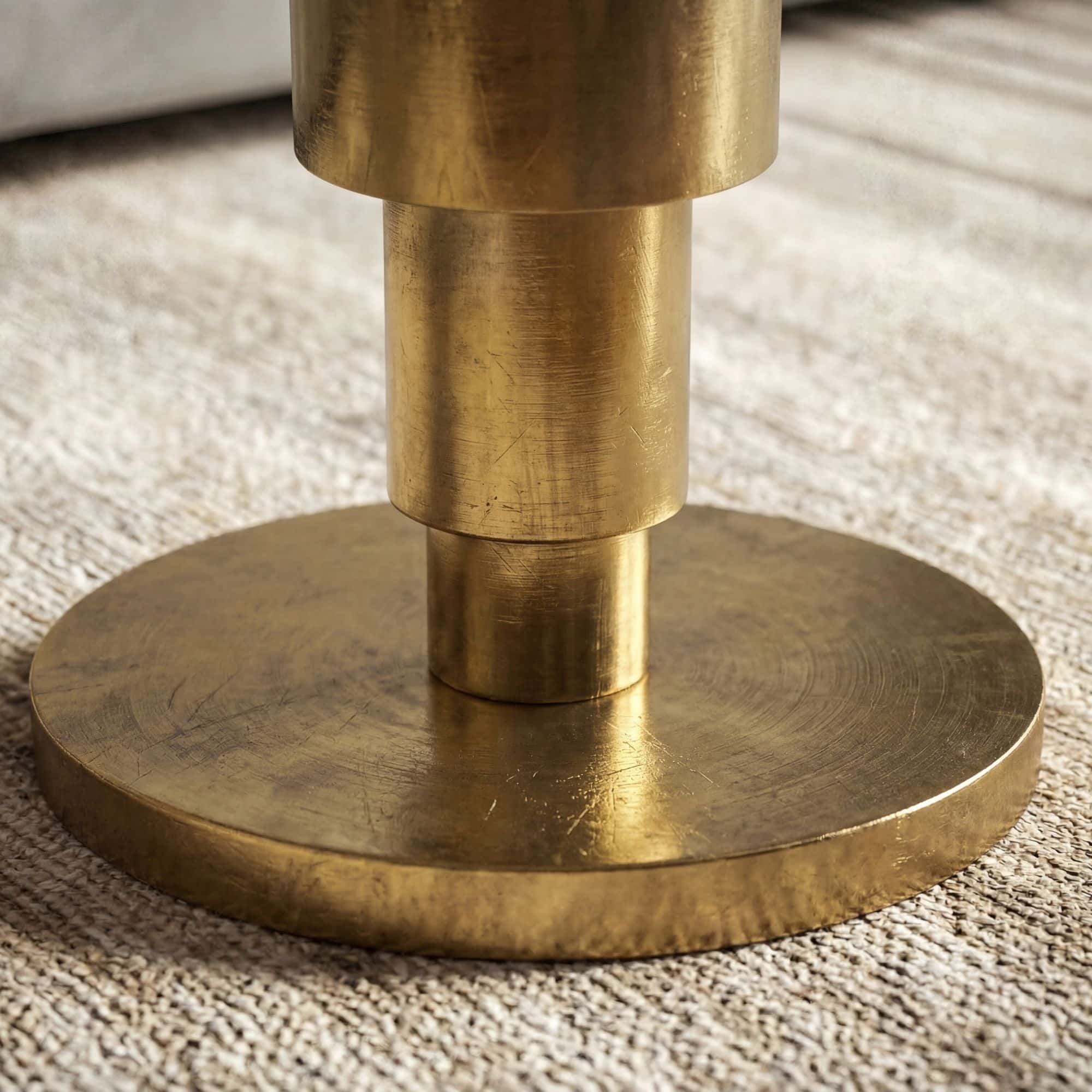 Couchtisch Gold 60cm mit weißer Marmor Tischplatte - Wohnzimmertisch rund - Sofatisch Alu modern - Beistelltisch Aluminium - Design Tisch Wohnzimmer Metallgestell Handmade Couchtisch Gold 60cm mit weißer Marmor Tischplatte - Wohnzimmertisch rund - Sofatisch Alu modern - Beistelltisch Aluminium - Design Tisch Wohnzimmer Metallgestell Handmade