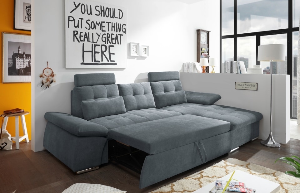 Nalo-LC_Uran-04-anthrazit_Milieu_Funkt Stilvoll in Anthrazit: Nalo Schlafsofa von ED Exciting Design – Bettkasten, verstellbare Armlehnen und exklusive Uran Mikrofaser für höchsten Komfort