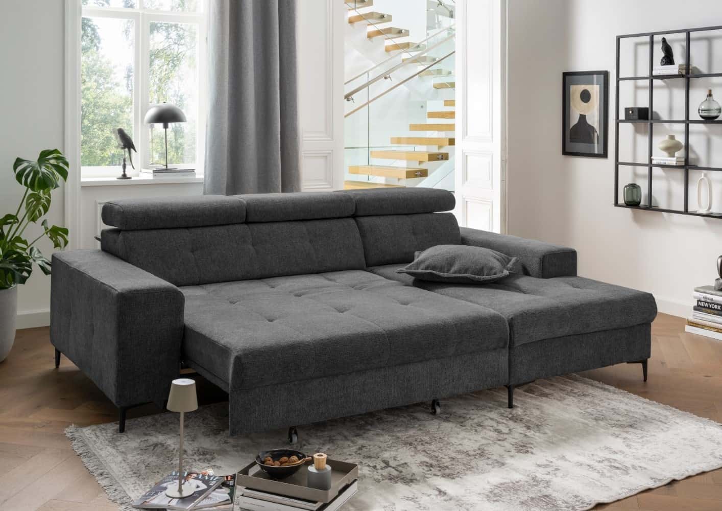 Sofa Neapel von Benformato mit Sitzvorschub und Staukasten