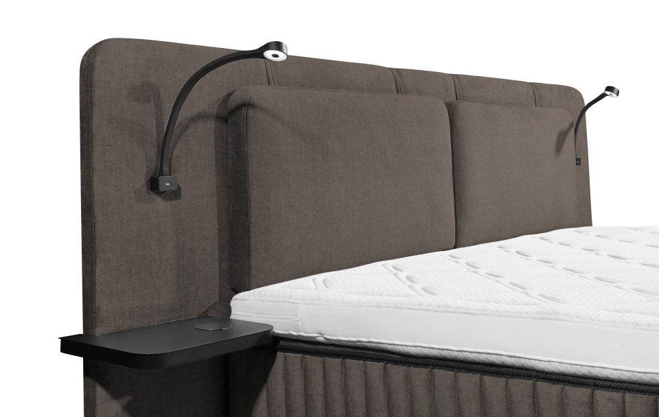 Milazzo_Aphrodite_Detail_Mocca Luxus in Mocca: Das ED Exciting Design Boxspringbett Milazzo mit Aphrodite-Farbe und 9-Zonen-Tonnentaschenfederkern – Genießen Sie erholsamen Schlaf mit integriertem Wireless Charging