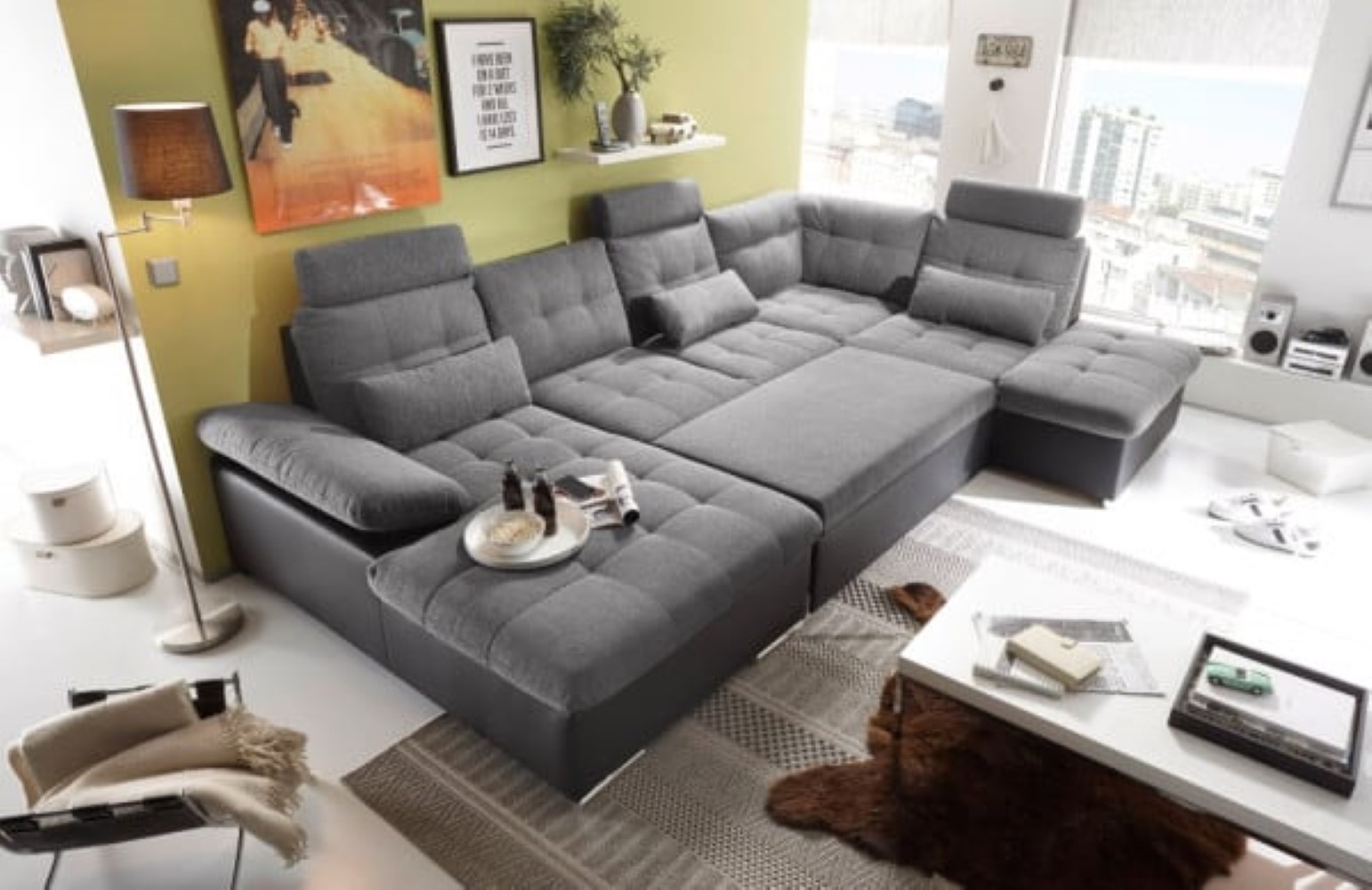 Elegante Wohnlandschaft Jakarta von Ed Exciting Design – Luxus und Komfort in einem Elegante Wohnlandschaft Jakarta von Ed Exciting Design – Luxus und Komfort in einem